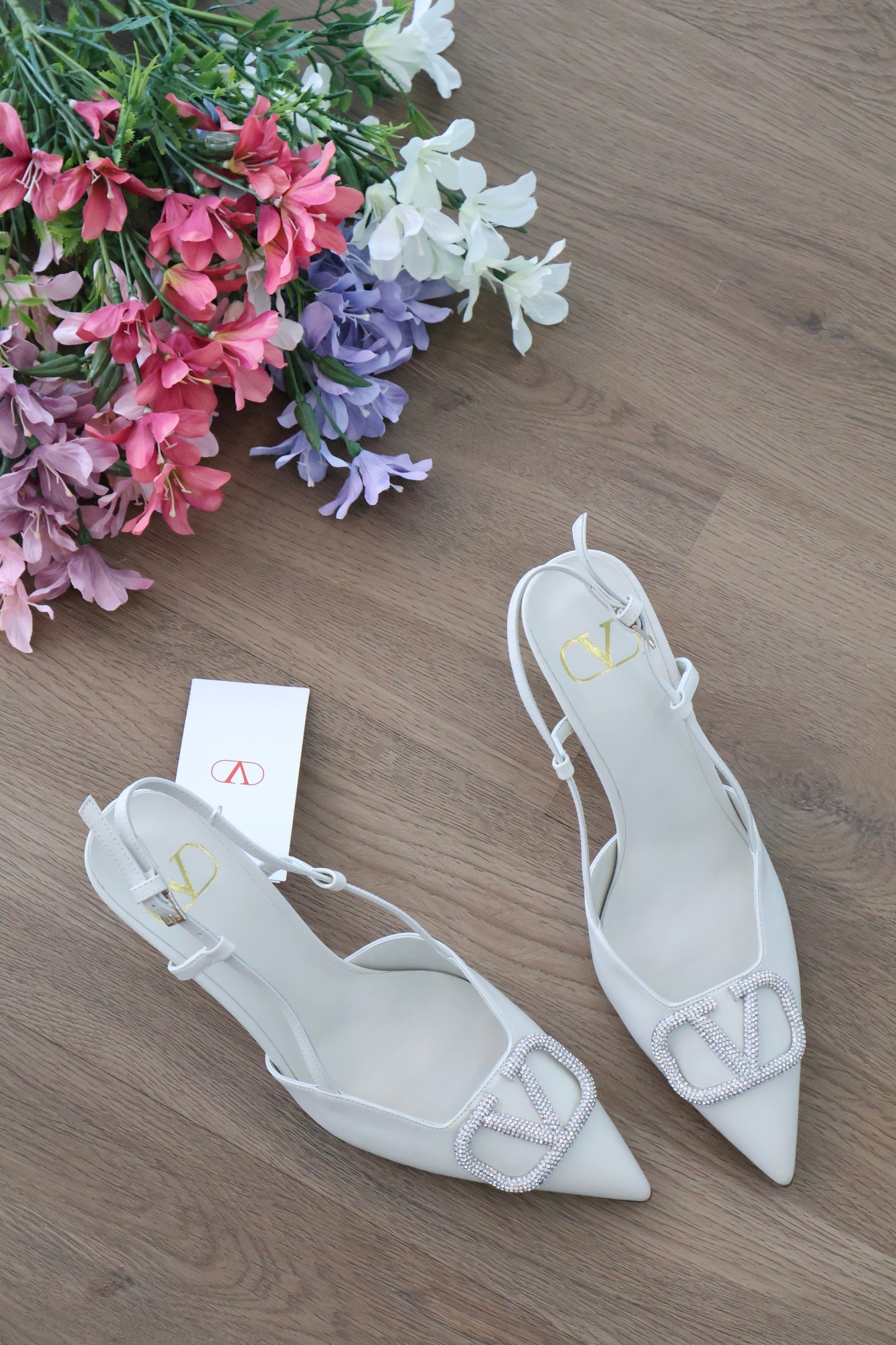 Valentino VLogo Signature Slingback Pump White x Glitter (Whatsapp for Price & Grade)