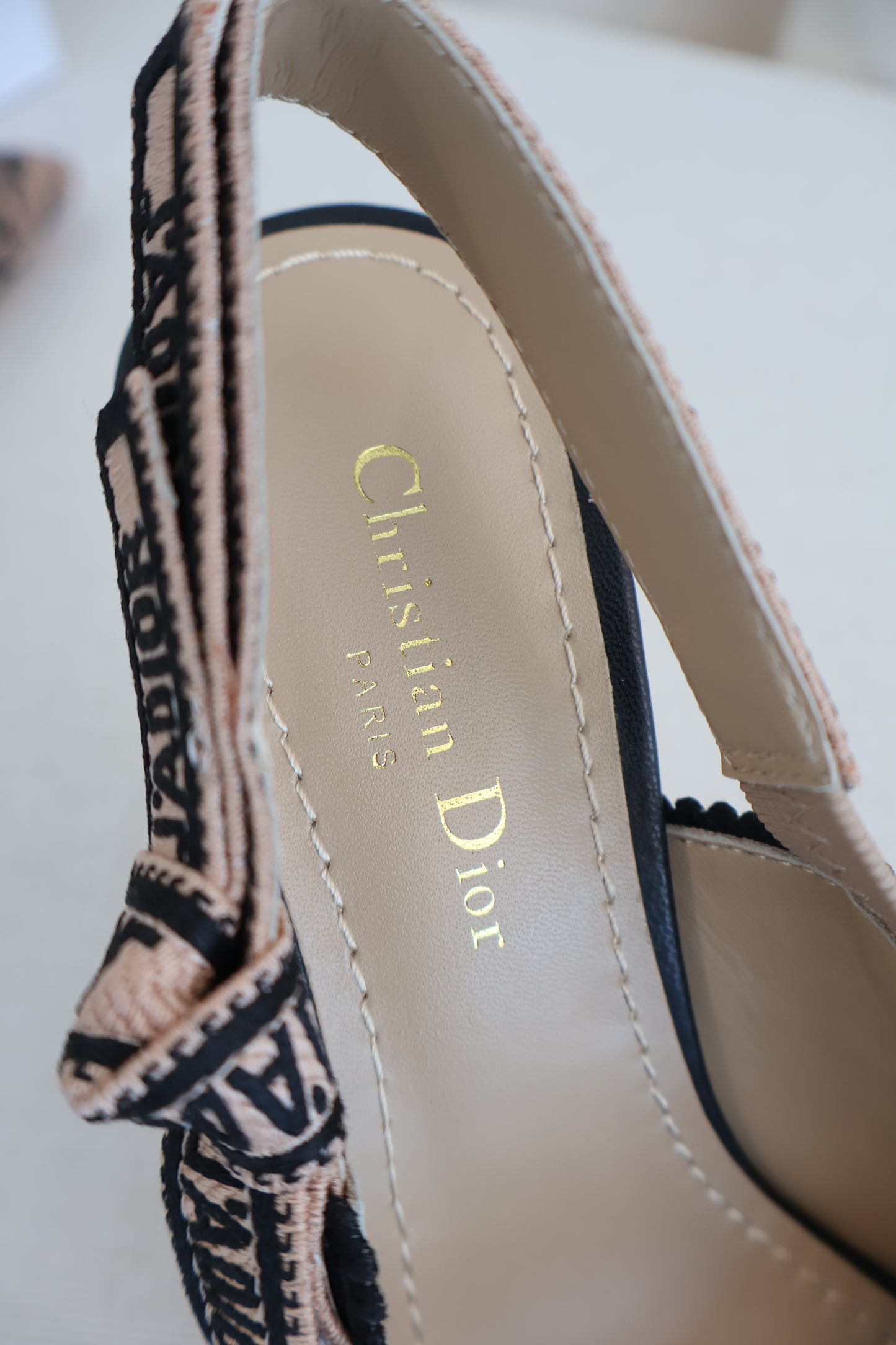 Dior J'adior Slingback Pump (Whatsapp for Price & Grade)