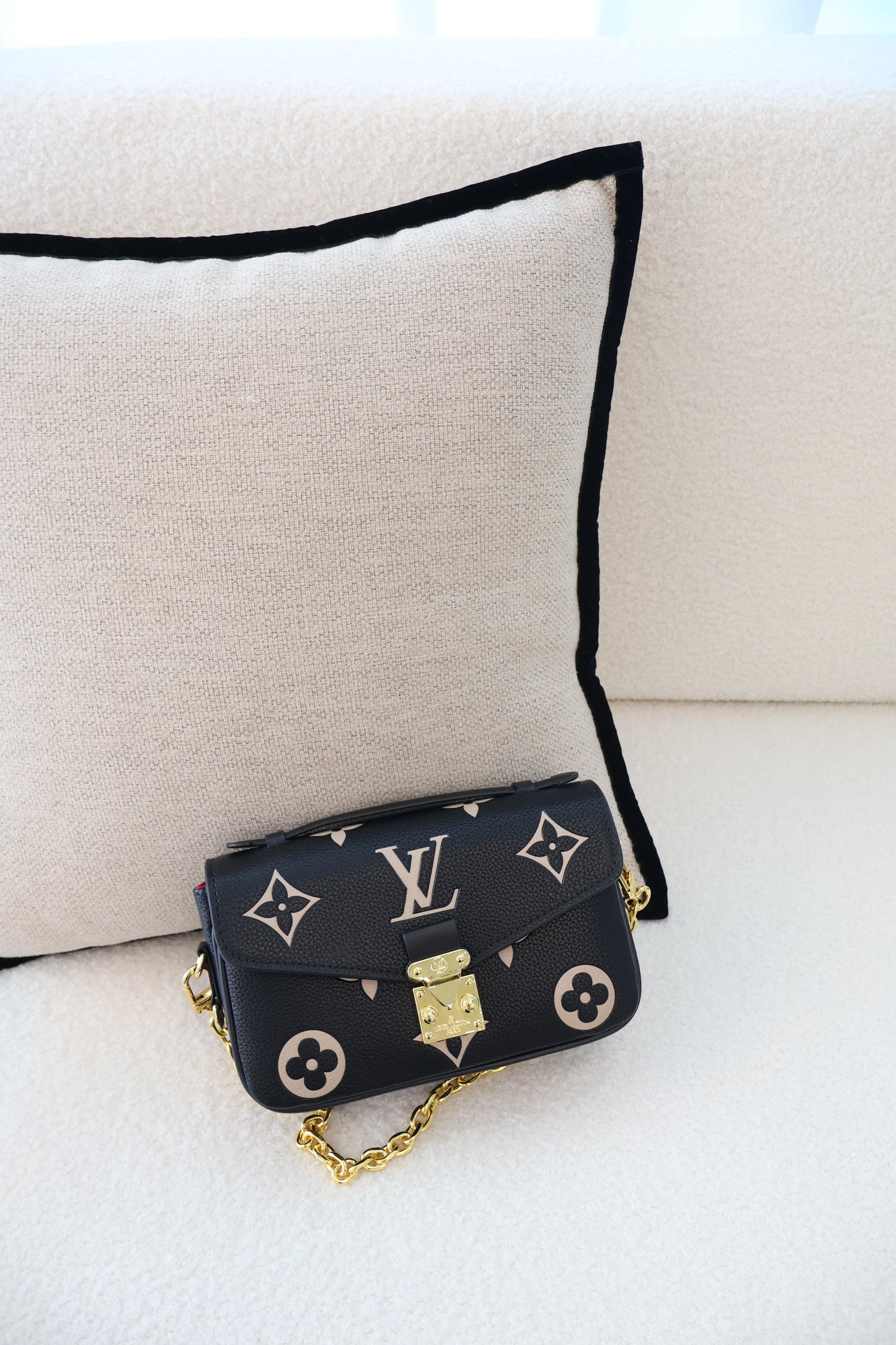 Louis Vuitton Metis East West Black Bicolour (Whatsapp for Price & Grade)