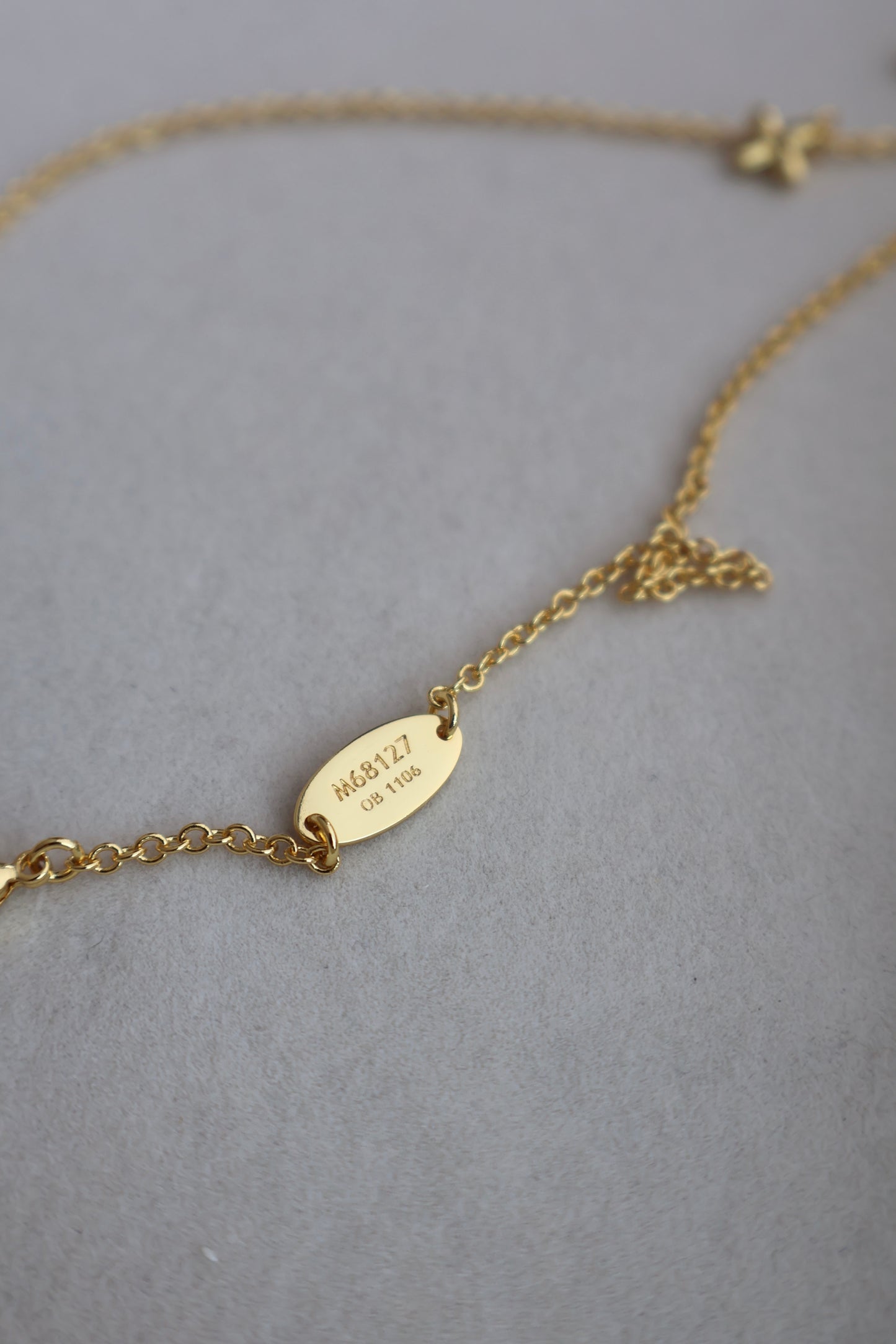 Louis Vuitton Necklace Gold (Whatsapp for Price & Grade)