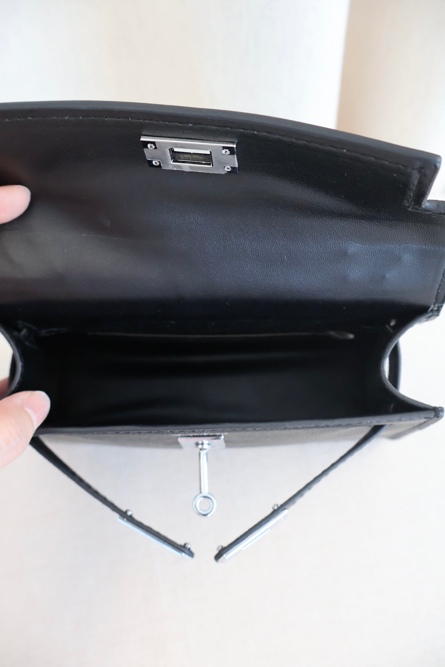 Hermes Kelly Black Bag (Whatsapp for Price & Grade)