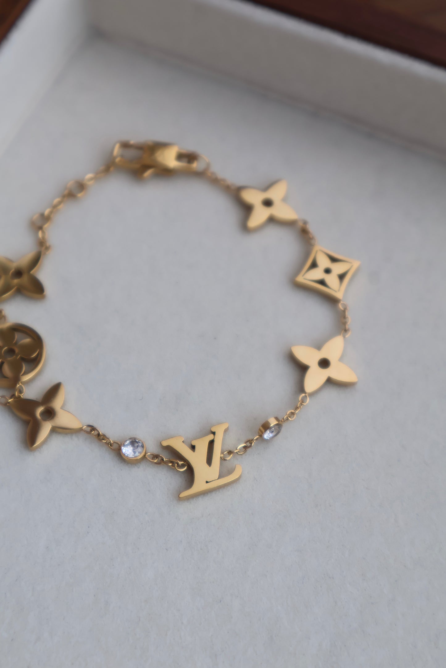 Louis Vuitton Bracelet Gold (Whatsapp for Price & Grade)