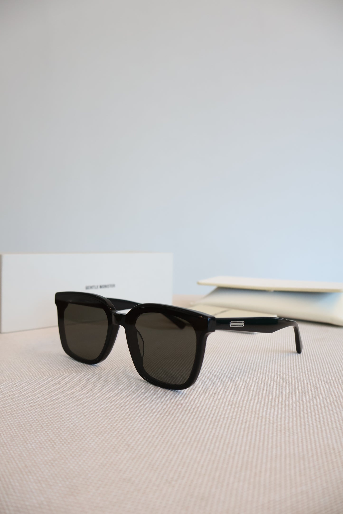 Gentle Monster Plot 01 Sunglasses (Whatsapp for Price & Grade)