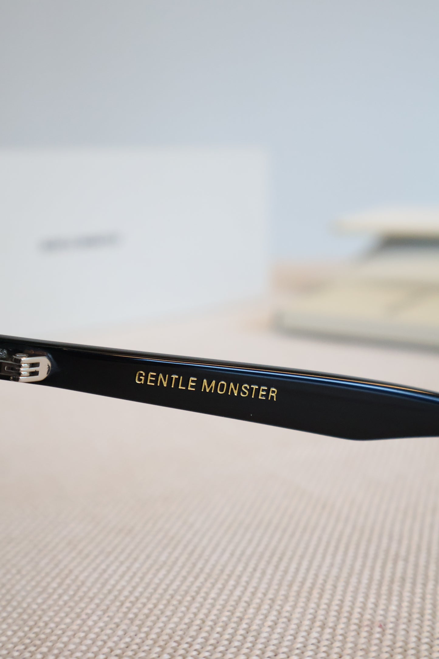 Gentle Monster Plot 01 Sunglasses (Whatsapp for Price & Grade)