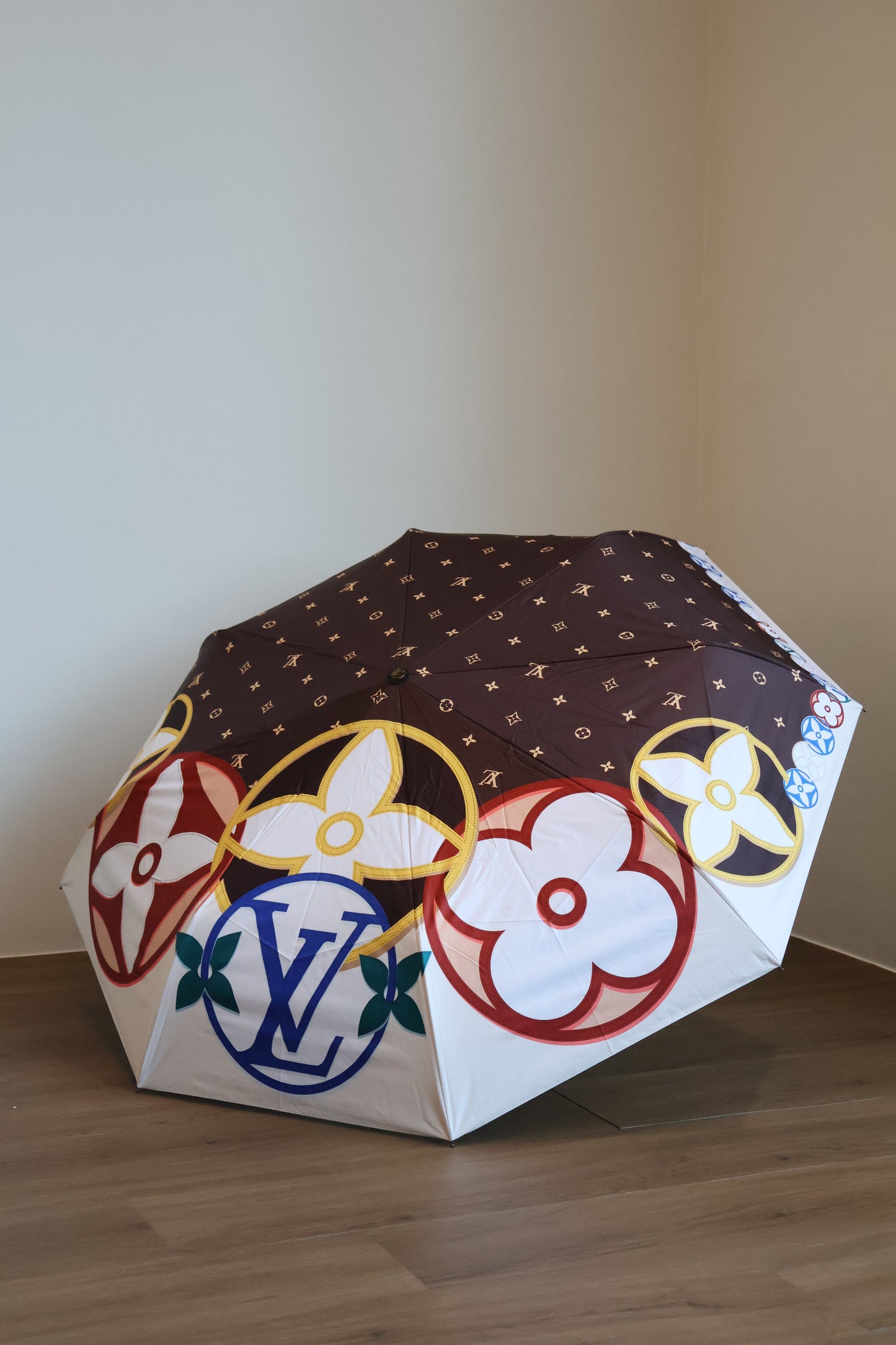 Louis Vuitton Umbrella (Whatsapp for Price & Grade)