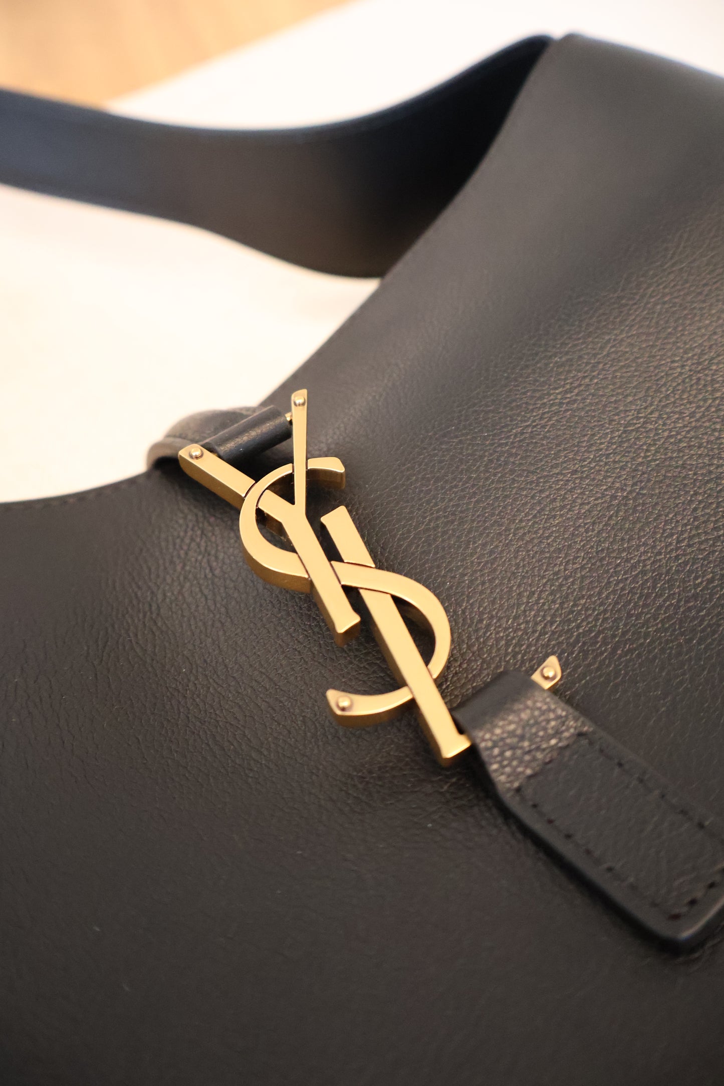 Yves Saint Laurent LE5A7 Supple Small Bag Black (Whatsapp for Price & Grade)