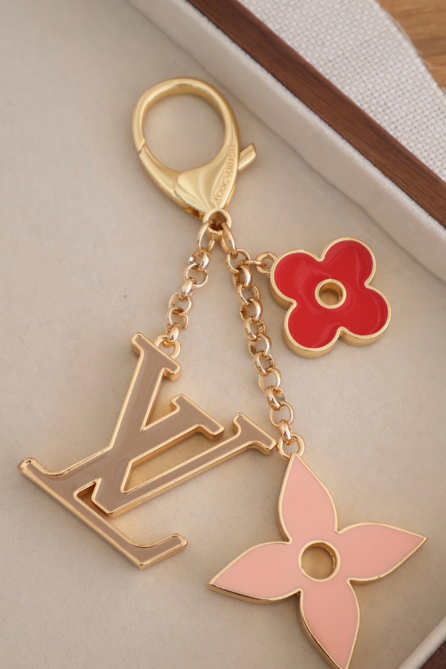 Louis Vuitton Keychain 4 Colour (Whatsapp for Price & Grade)