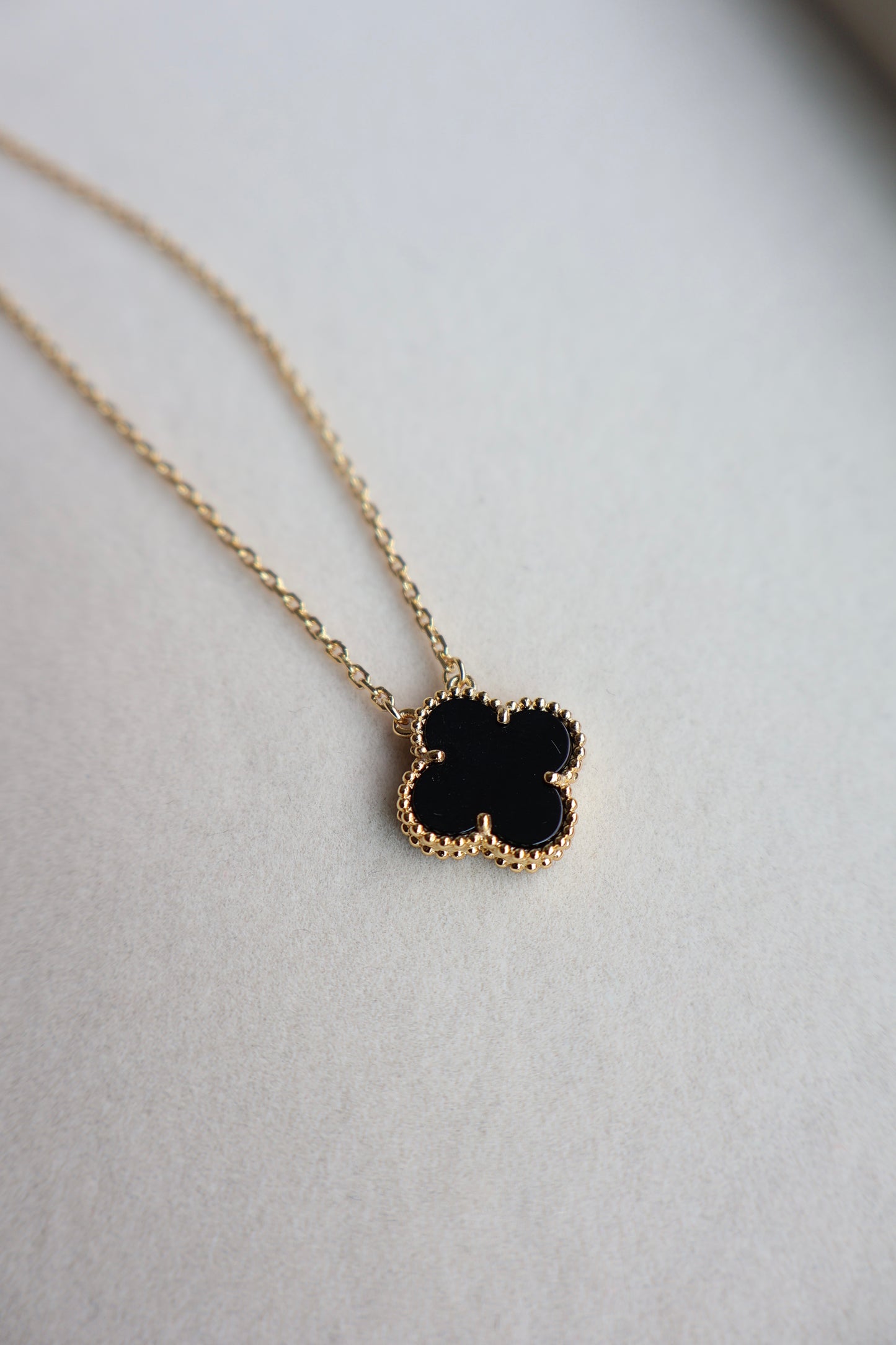Van Cleef Black Necklace (Whatsapp for Price & Grade)