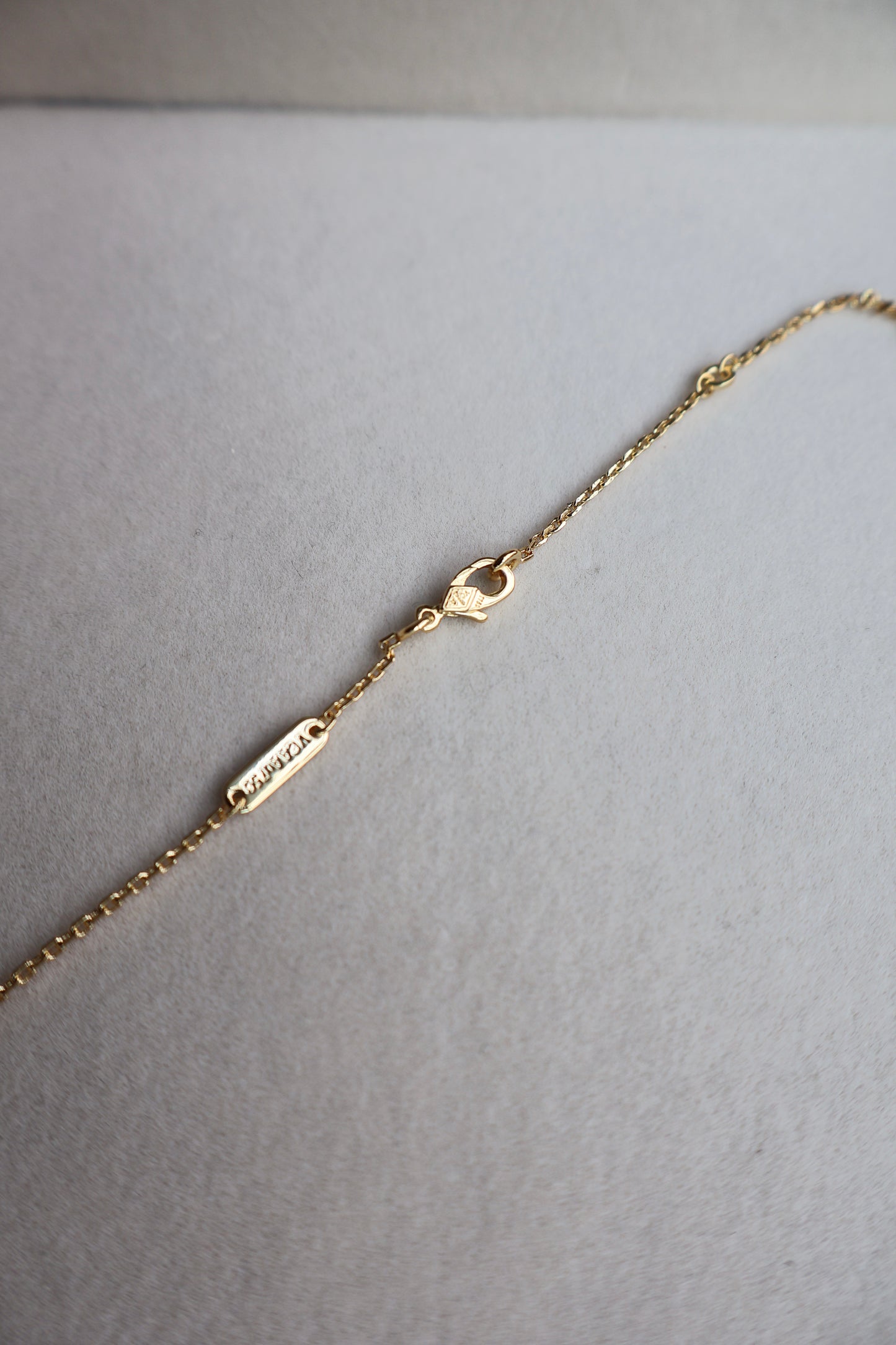 Van Cleef Black Necklace (Whatsapp for Price & Grade)