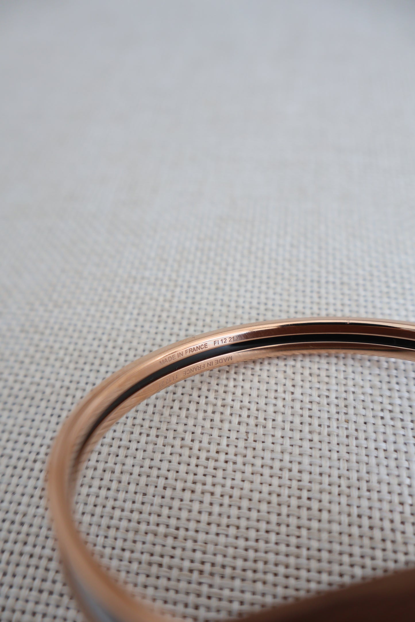 Hermes Thin Bangle White x Rose Gold (Whatsapp for Price & Grade)