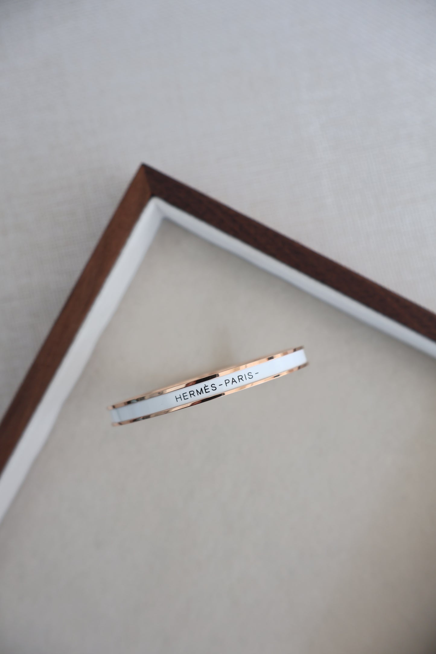 Hermes Thin Bangle White x Rose Gold (Whatsapp for Price & Grade)