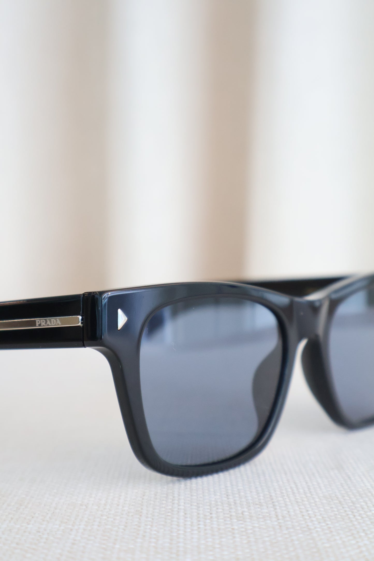 Prada Sunglasses Black SPRA17S (Whatsapp for Price & Grade)