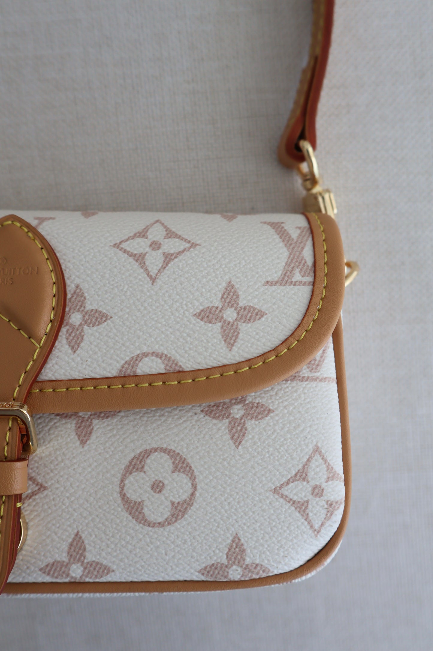 Louis Vuitton Diane White Bag (Whatsapp for Price & Grade)