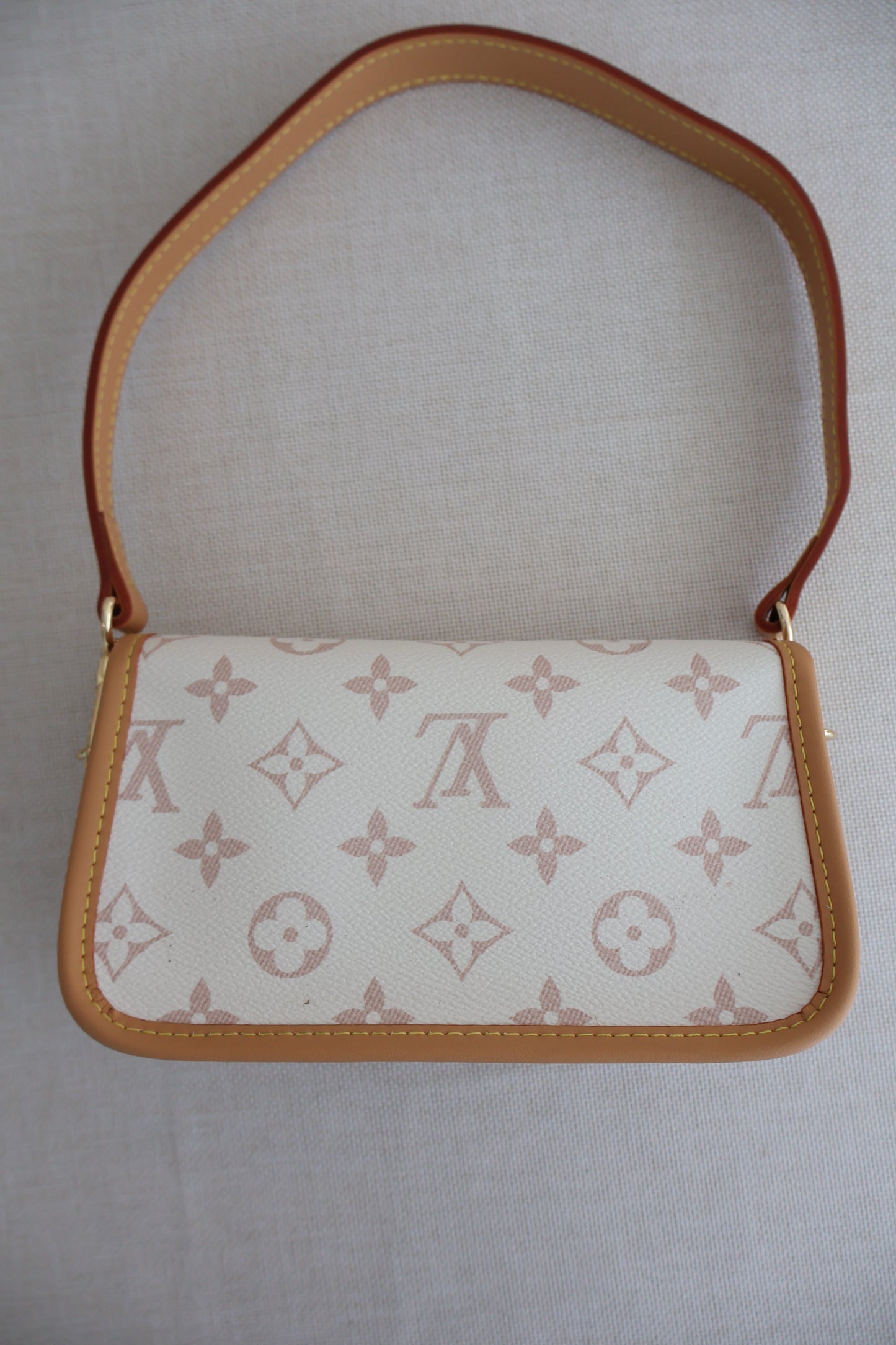 Louis Vuitton Diane White Bag (Whatsapp for Price & Grade)