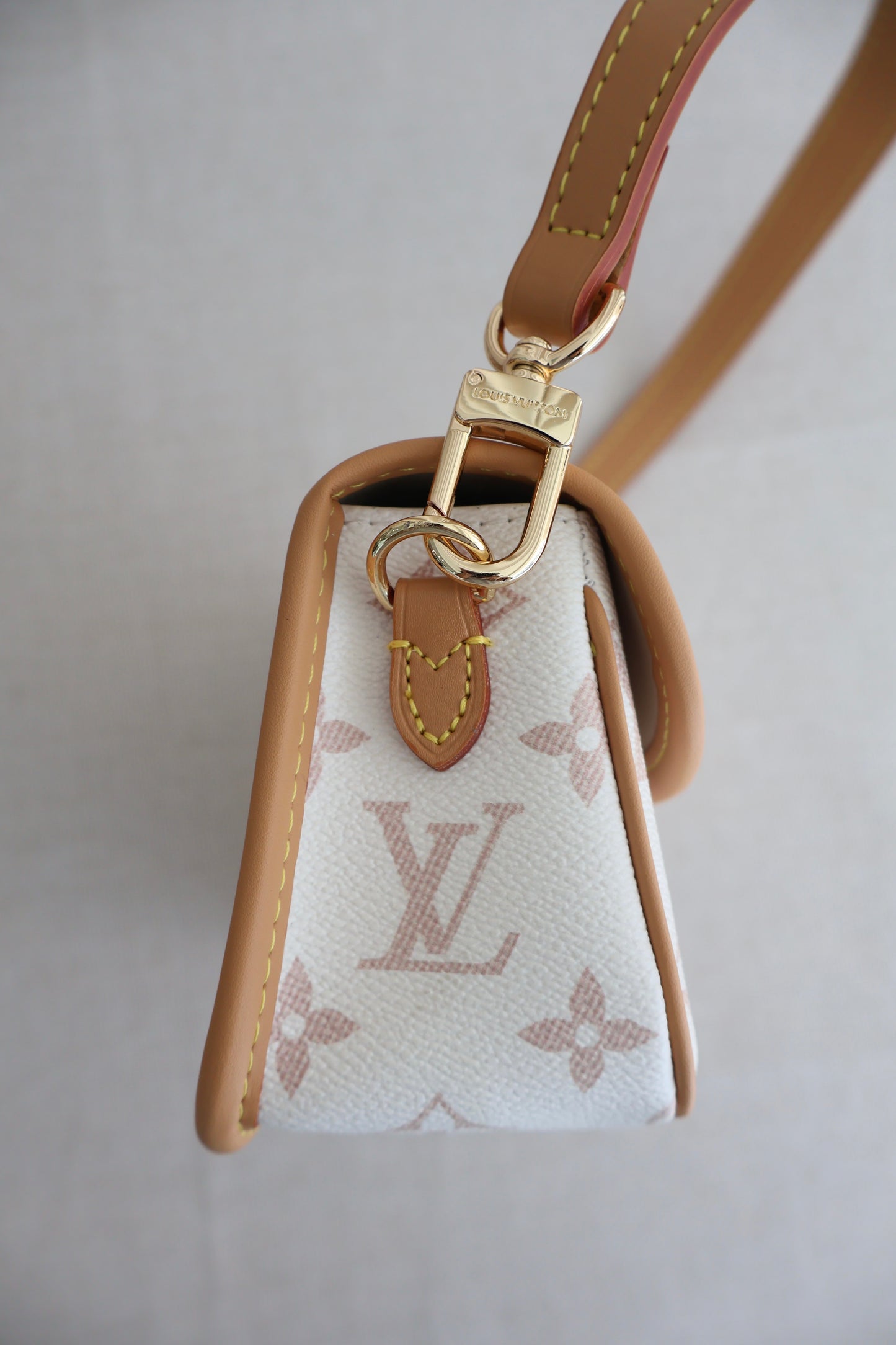 Louis Vuitton Diane White Bag (Whatsapp for Price & Grade)