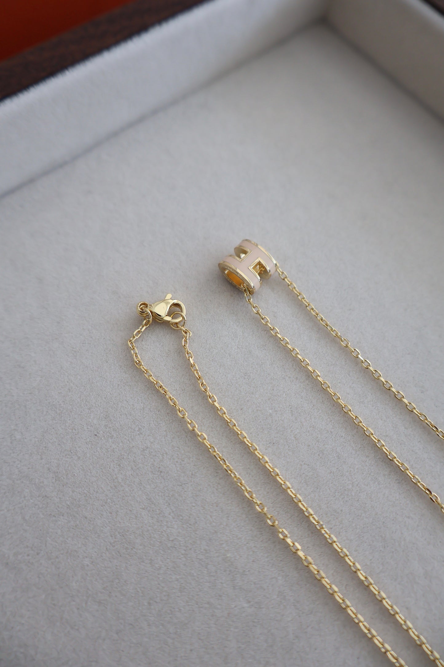 Hermes Necklace Nude x Gold (Whatsapp for Price & Grade)