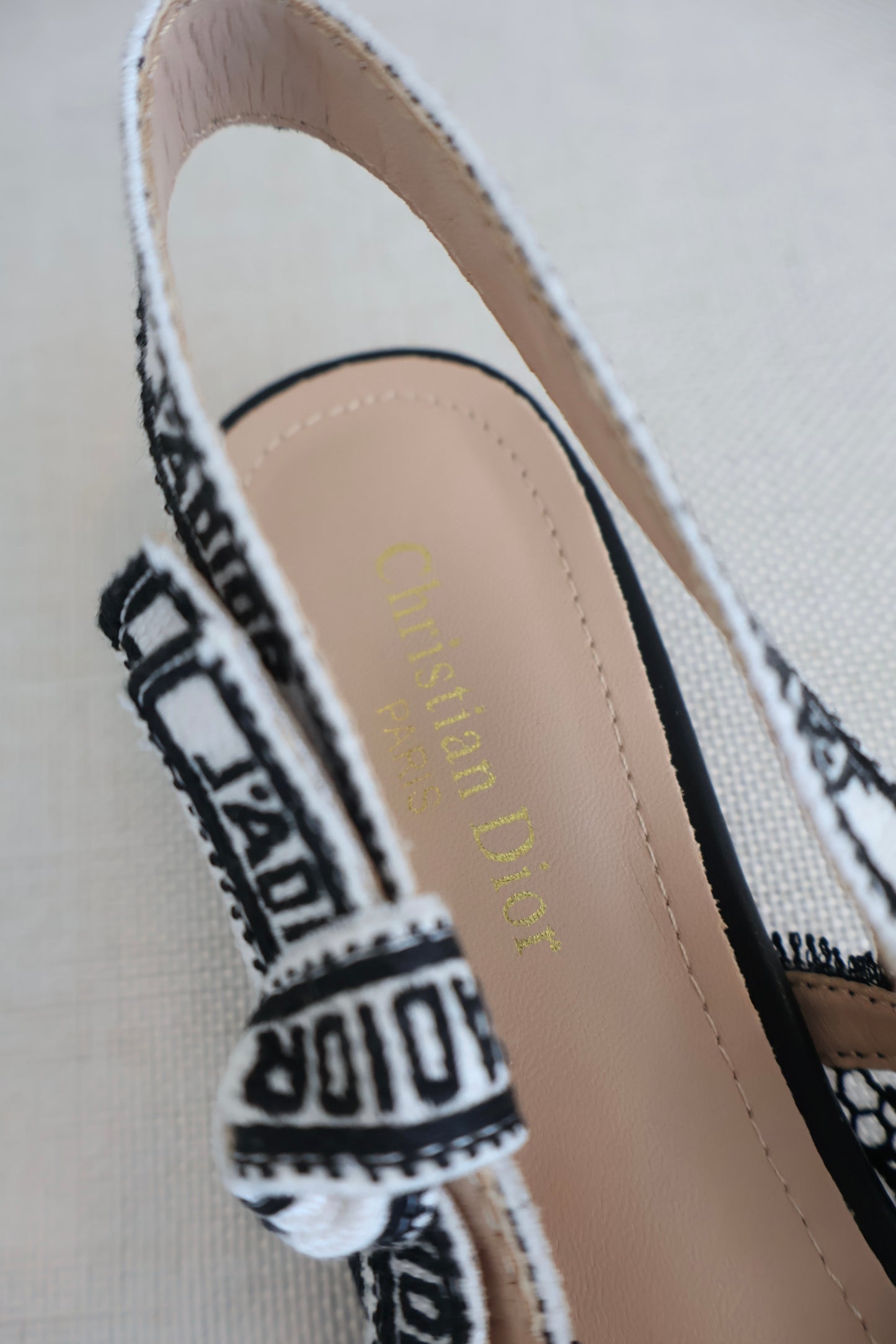 Dior J'adior Slingback Pump (Whatsapp for Price & Grade)