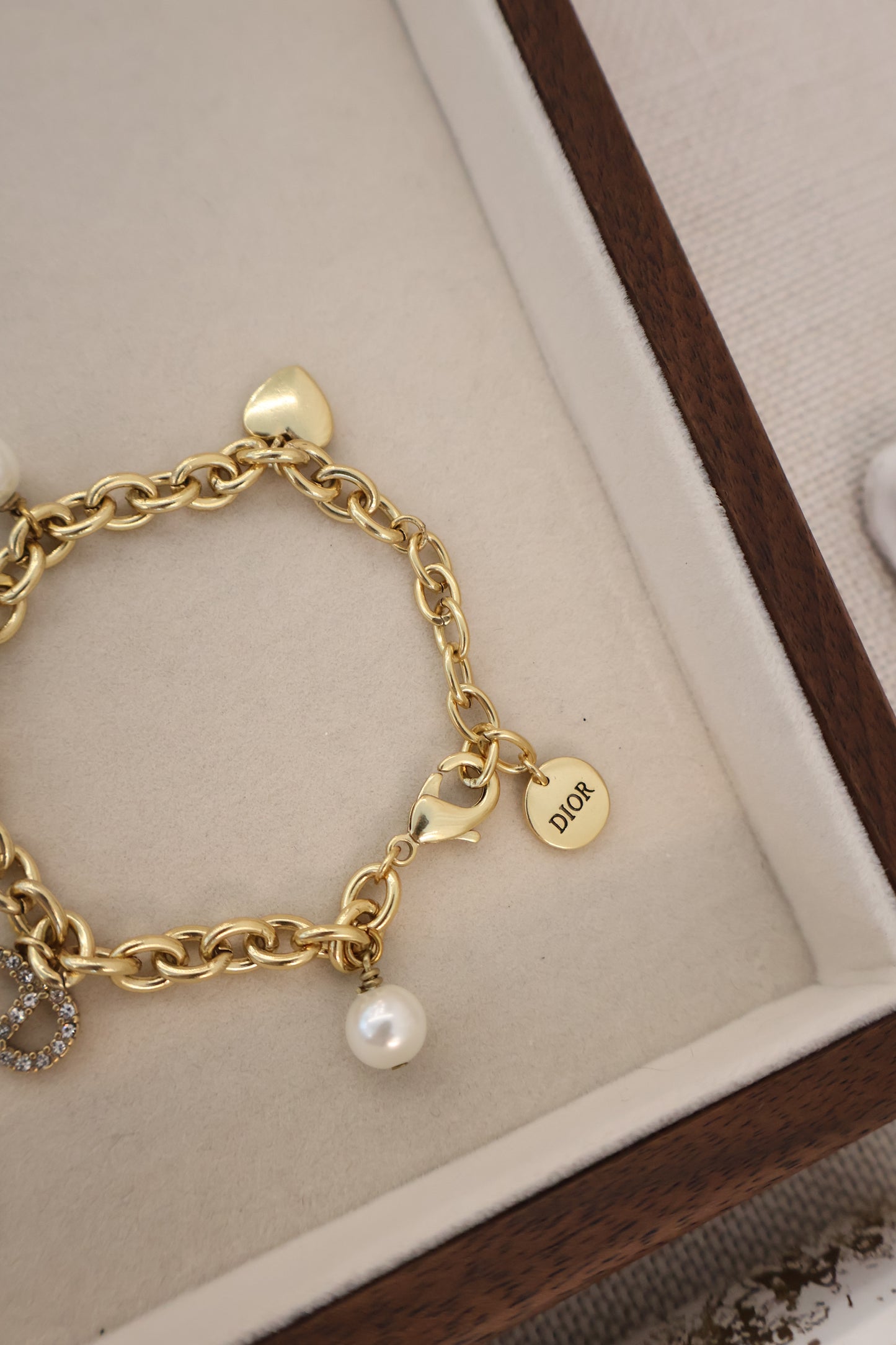 Dior Bracelet Pendant Gold PDD (Whatsapp for Price & Grade)