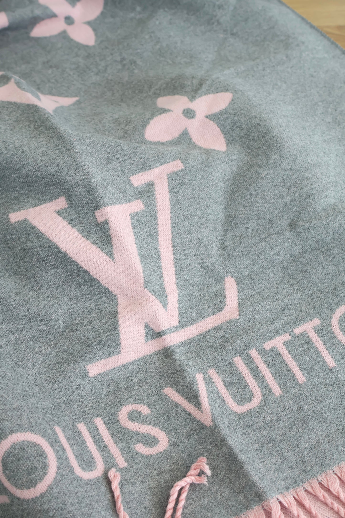 Louis Vuitton Scarf Pink x Grey (Whatsapp for Price & Grade)