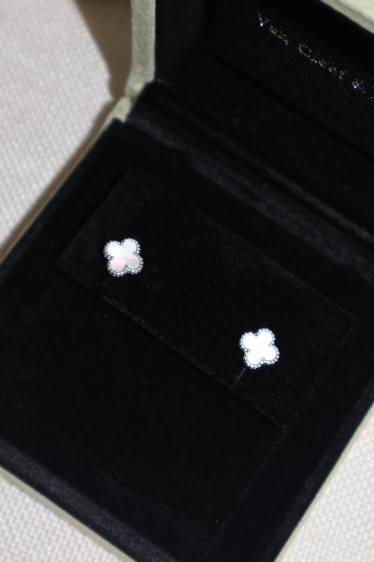 Van Cleef Mini Earrings White x Silver (Whatsapp for Price & Grade)