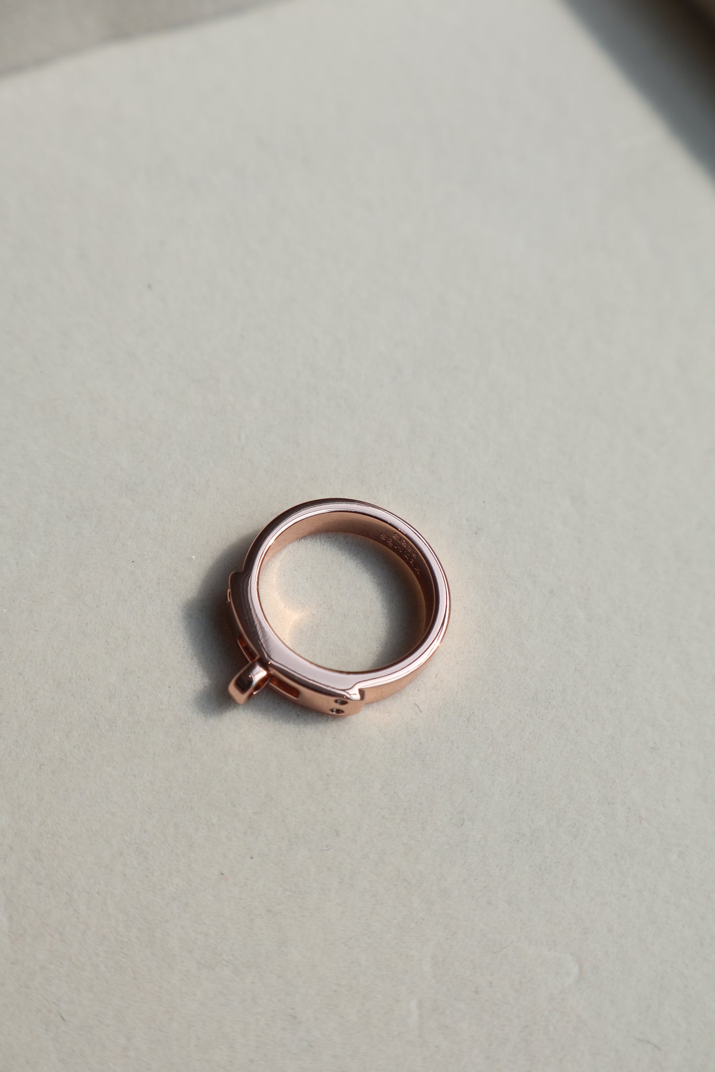 Hermes Kelly Ring Rose Gold (Whatsapp for Price & Grade)