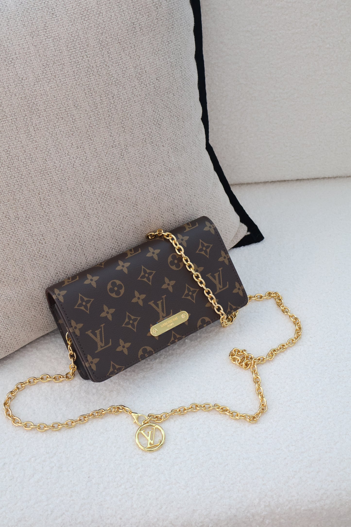 Louis Vuitton Lily WOC (Whatsapp for Price & Grade)