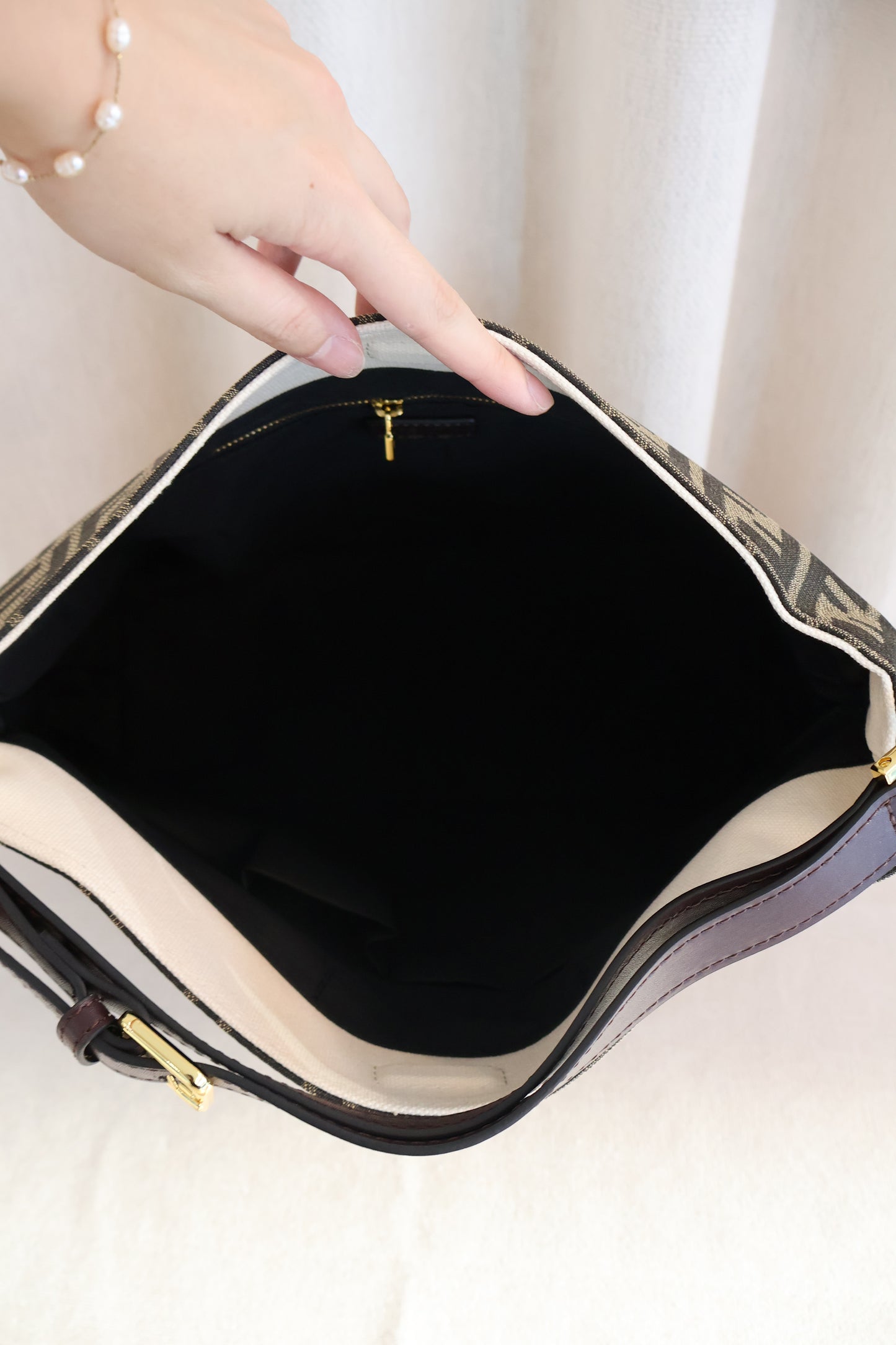 Fendi Tote Bag (Whatsapp for Price & Grade)