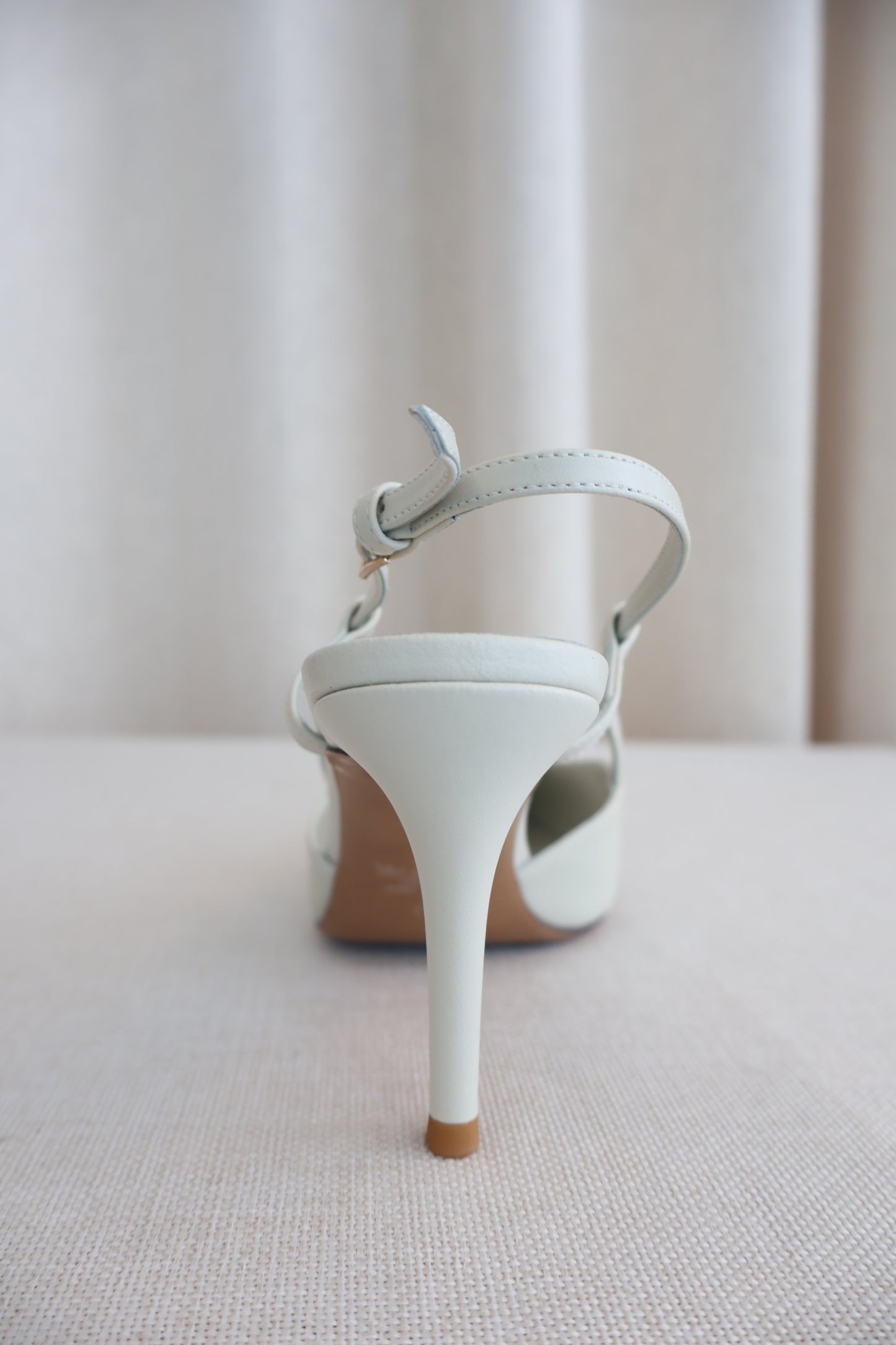 Valentino VLogo Signature Slingback Pump White x Glitter (Whatsapp for Price & Grade)