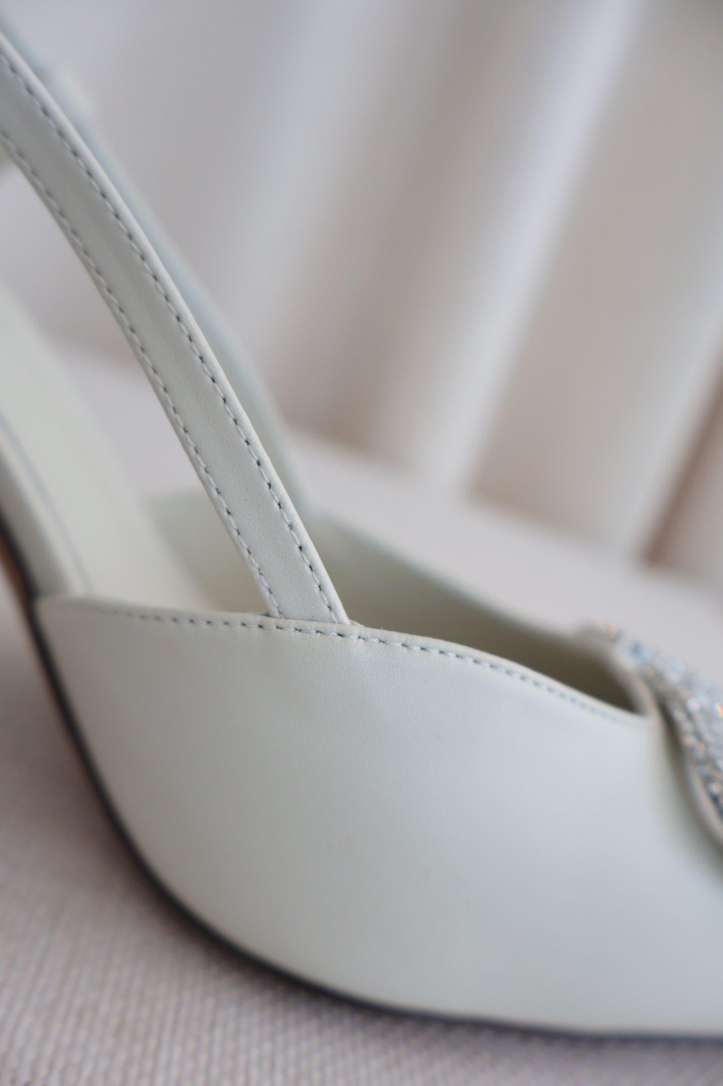 Valentino VLogo Signature Slingback Pump White x Glitter (Whatsapp for Price & Grade)