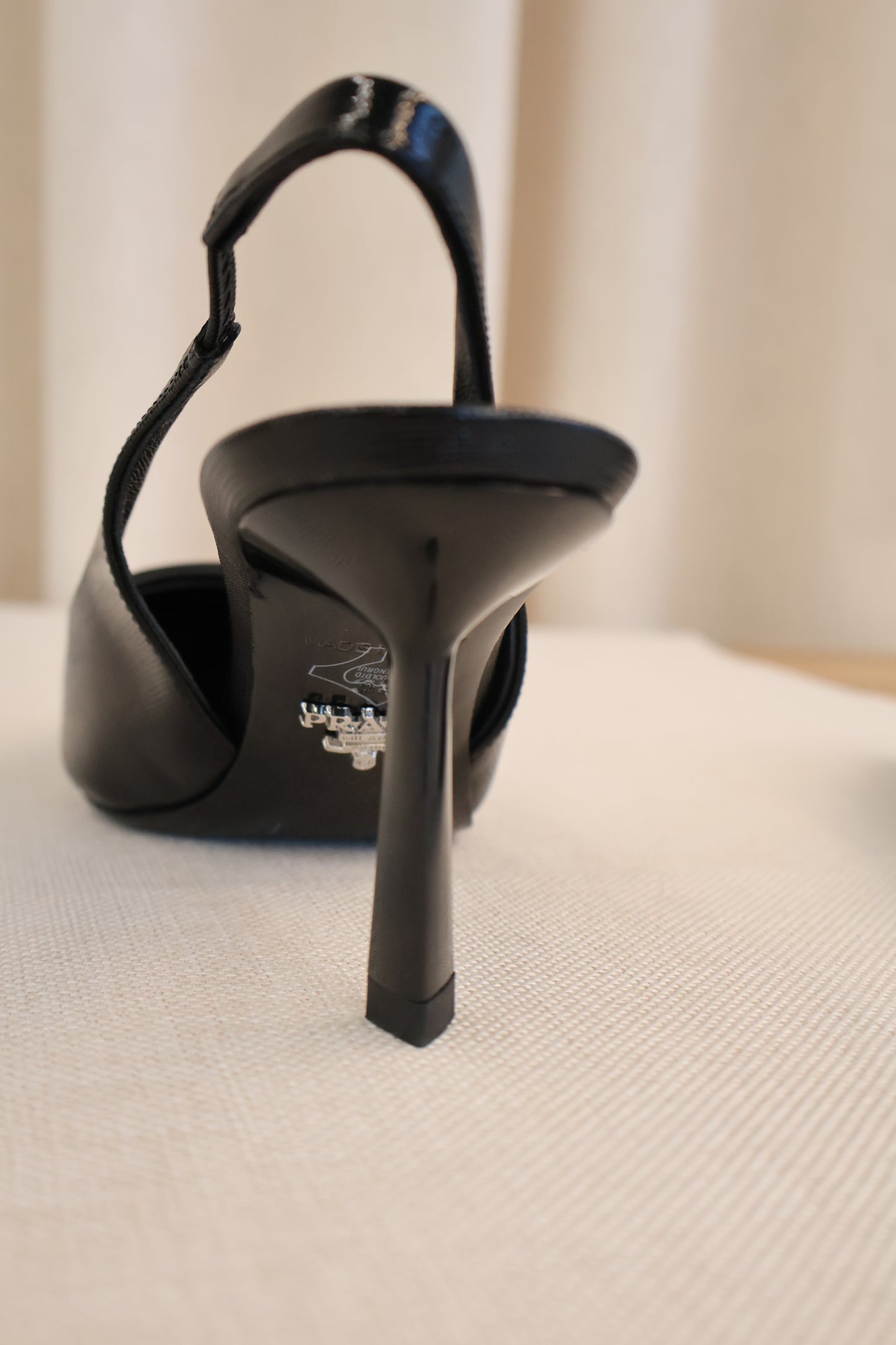 Prada Saffiano Patent Leather Slingback Pumps Black (Whatsapp for Price & Grade)