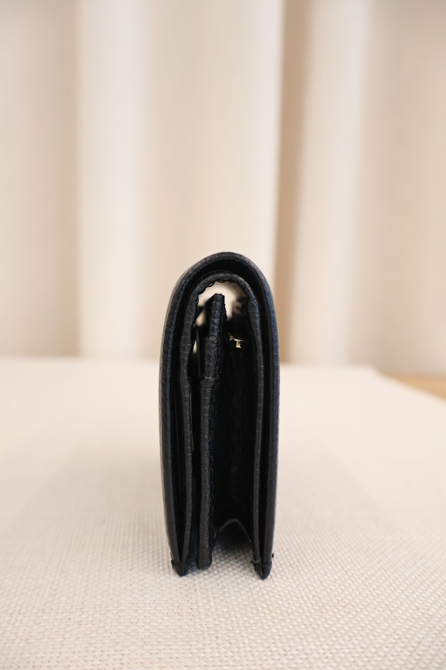 Gucci Short Flip Wallet Black (Whatsapp for Price & Grade)