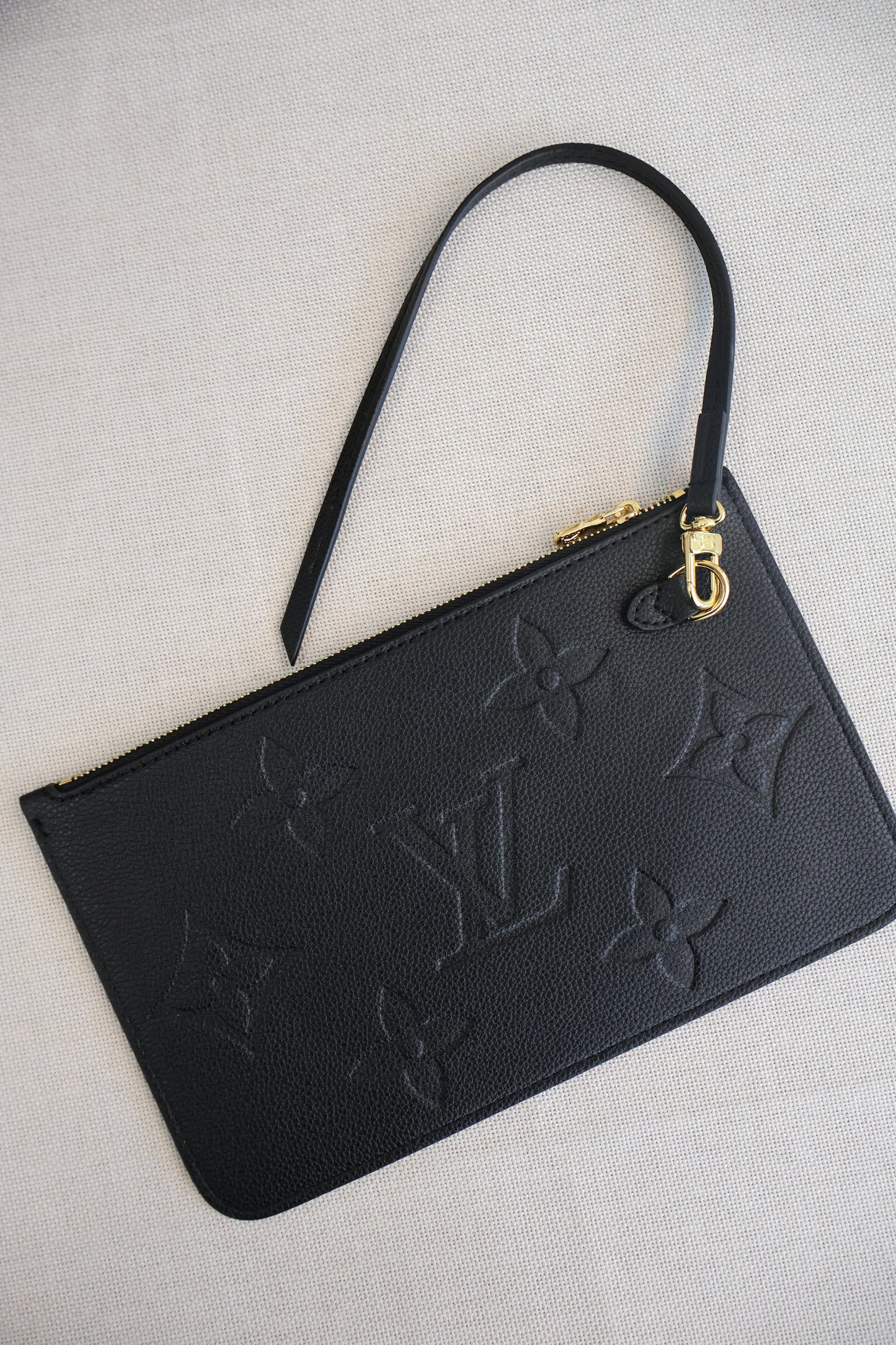 Louis Vuitton Neverfull Black MM (Whatsapp for Price & Grade)