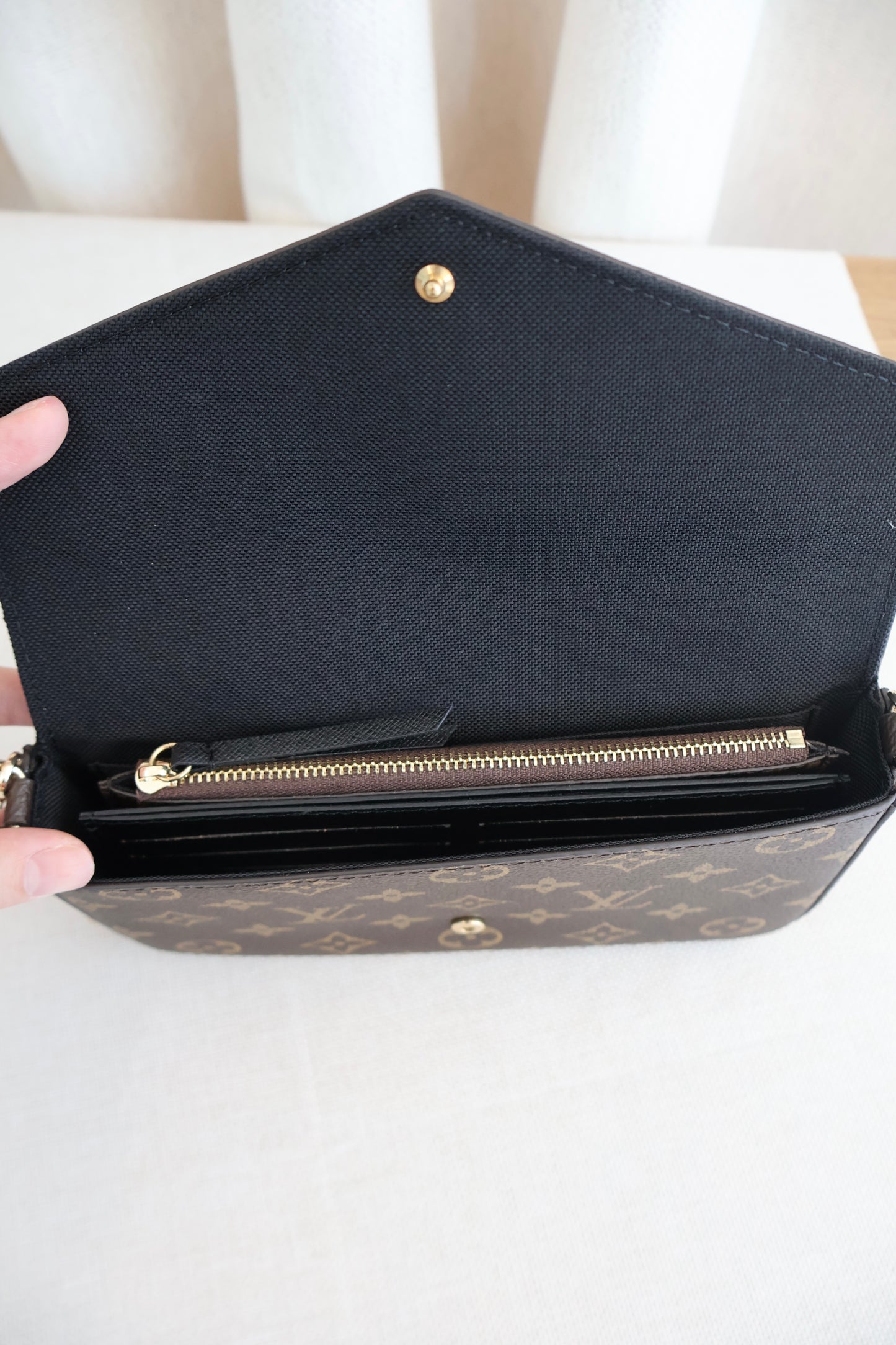 Louis Vuitton Felicie Pochette (Whatsapp for Price & Grade)