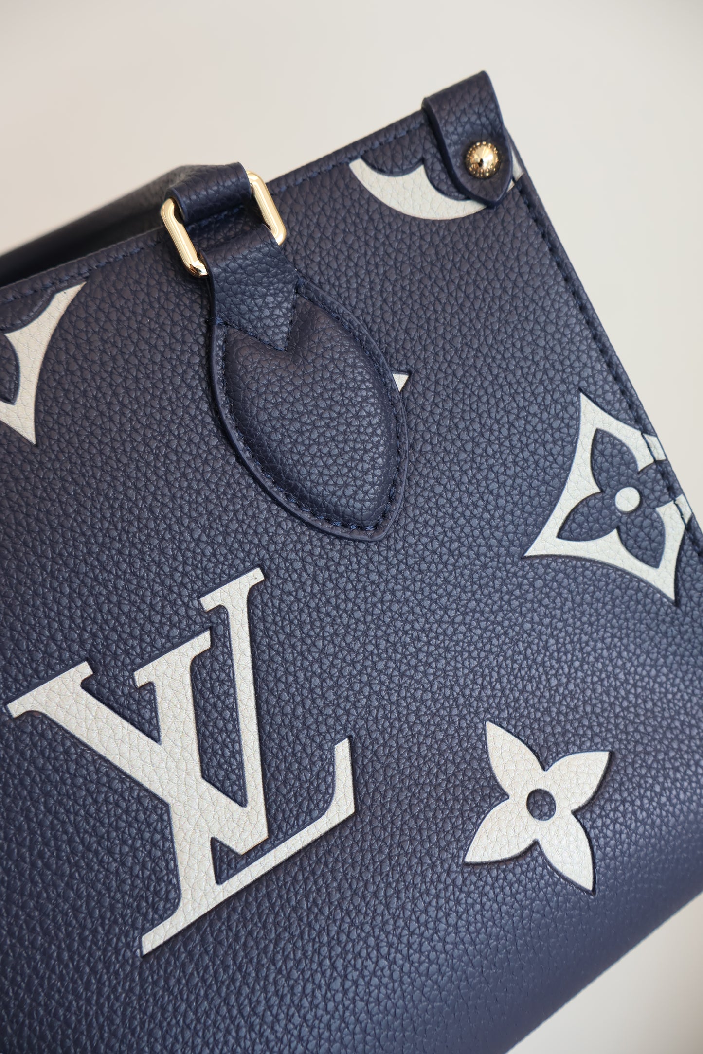 Louis Vuitton OnTheGo Navy Bicolor (Whatsapp for Price & Grade)