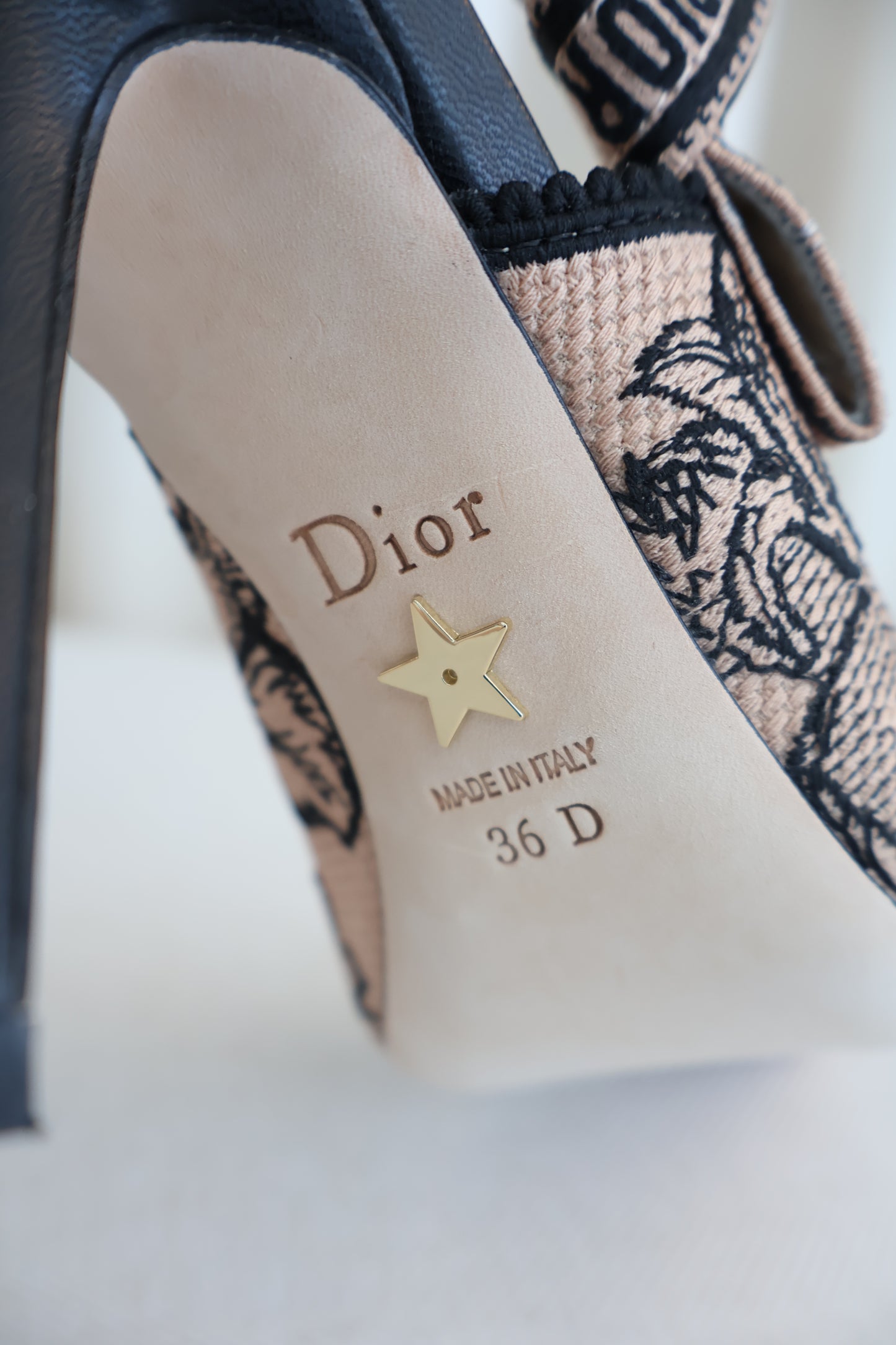 Dior J'adior Slingback Pump  (Whatsapp for Price & Grade)