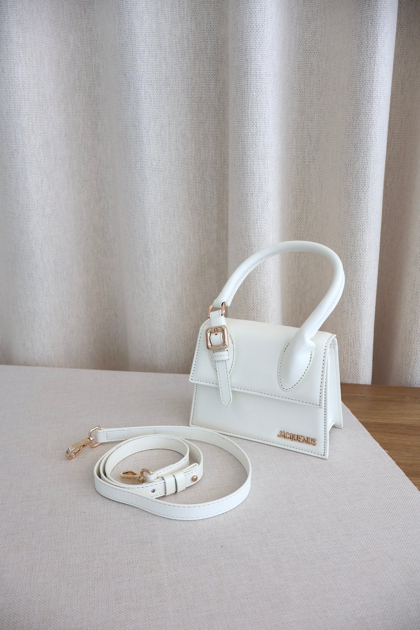Jacquemus Le Chiquito Moyen White (Whatsapp for Price & Grade)