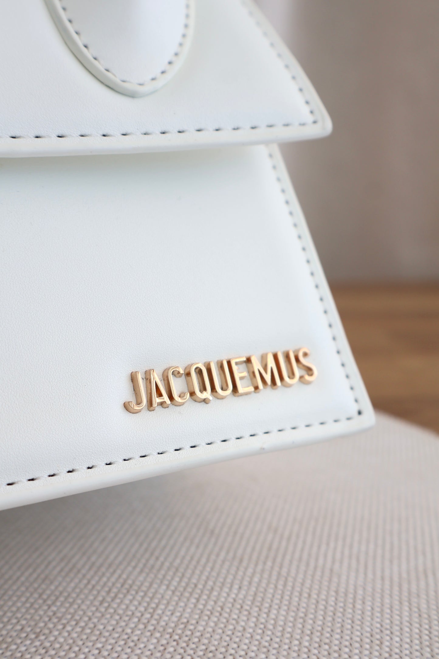 Jacquemus Le Chiquito Moyen White (Whatsapp for Price & Grade)