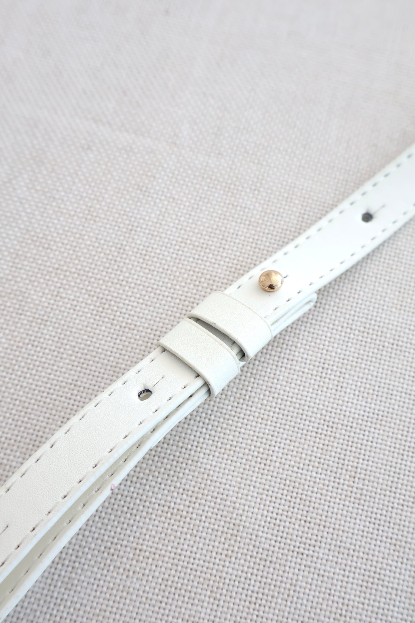 Jacquemus Le Chiquito Moyen White (Whatsapp for Price & Grade)