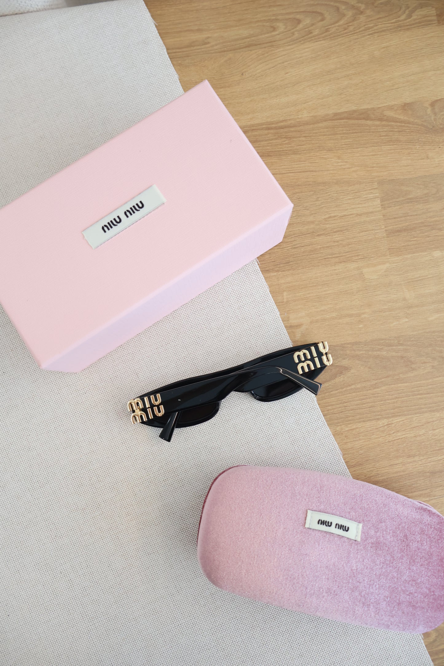 Miu Miu 07ZS Sunglasses (Whatsapp for Price & Grade)