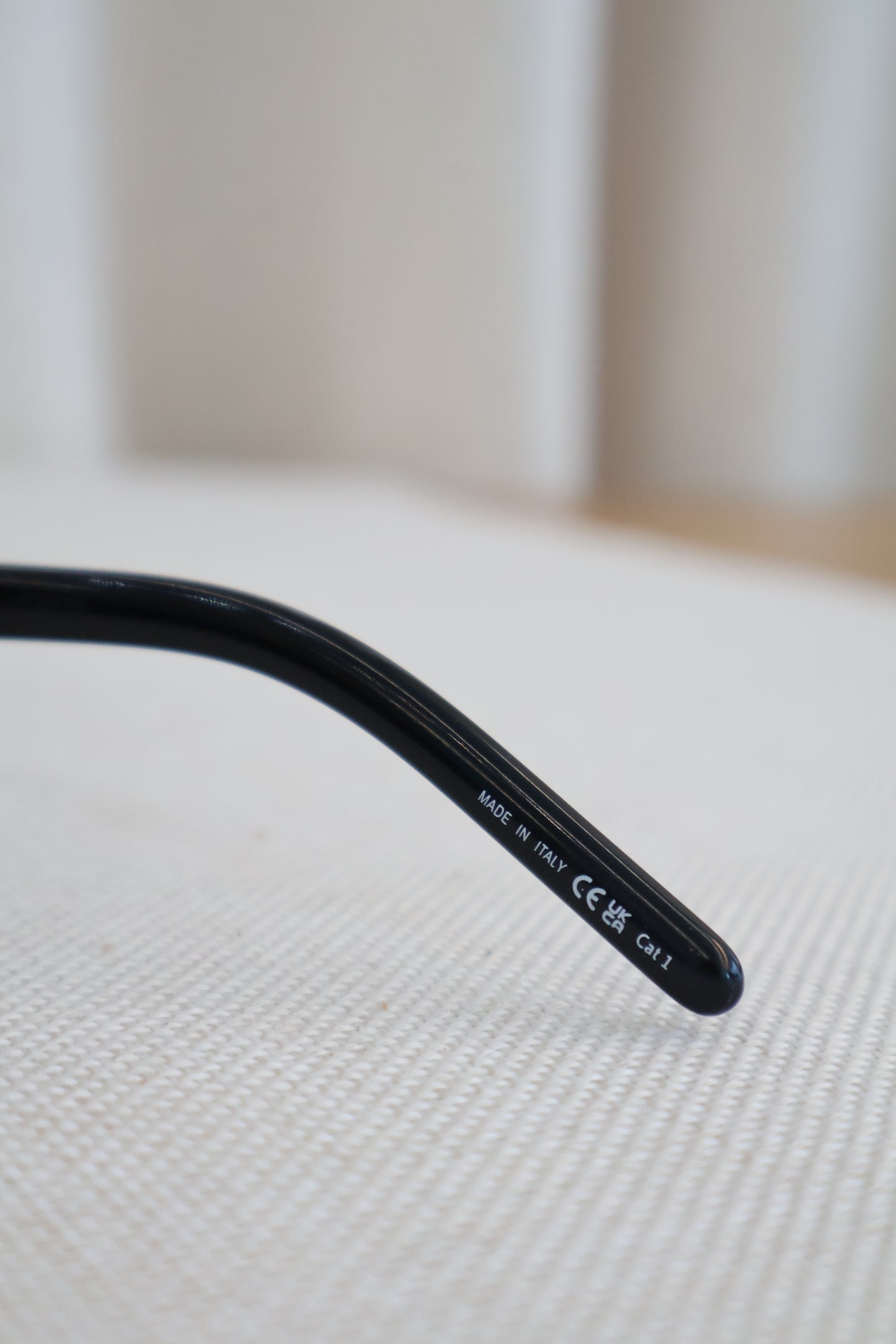 Yves Saint Laurent SL 557 Sunglasses (Whatsapp for Price & Grade)