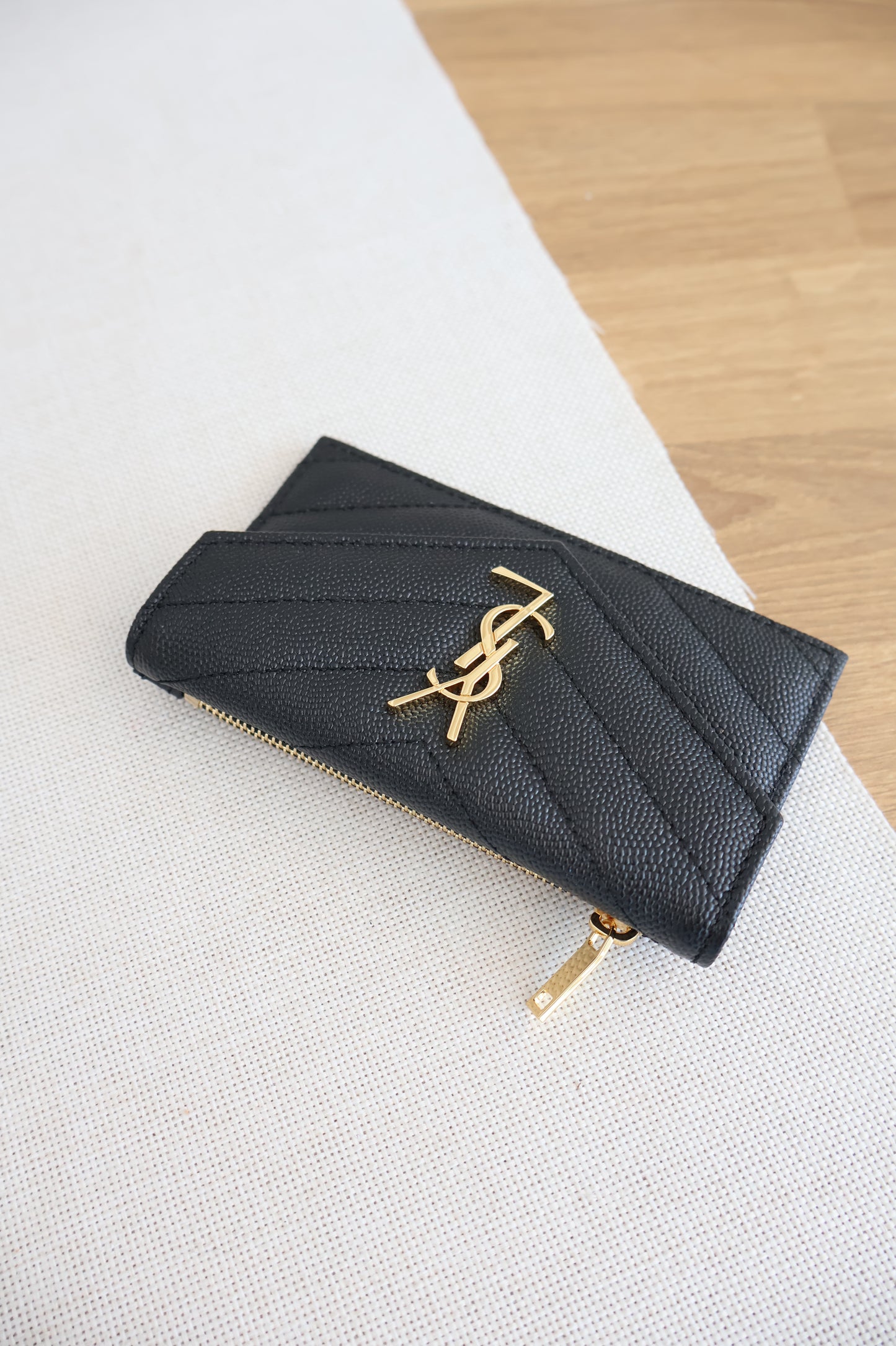 Yves Saint Laurent Cassandre Matelasse Fragments Flap Card Case in Grain De Poudre (Whatsapp for Price & Grade)