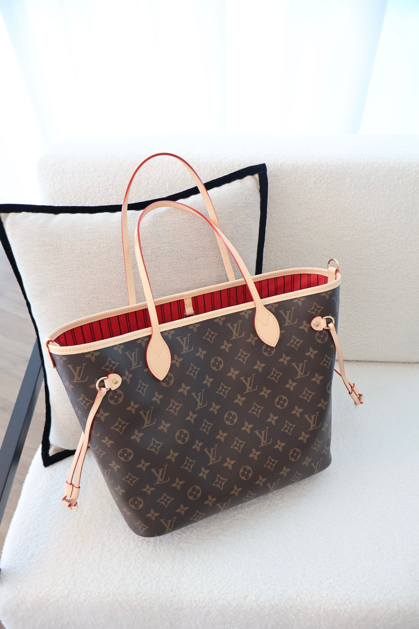 Louis Vuitton New Reversible Neverfull (Whatsapp for Price & Grade)