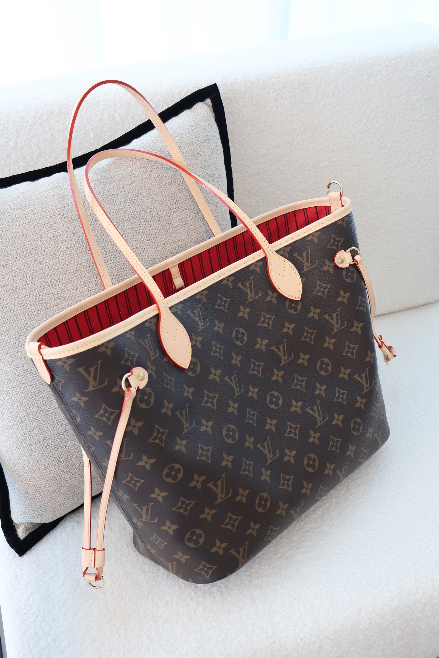 Louis Vuitton New Reversible Neverfull (Whatsapp for Price & Grade)