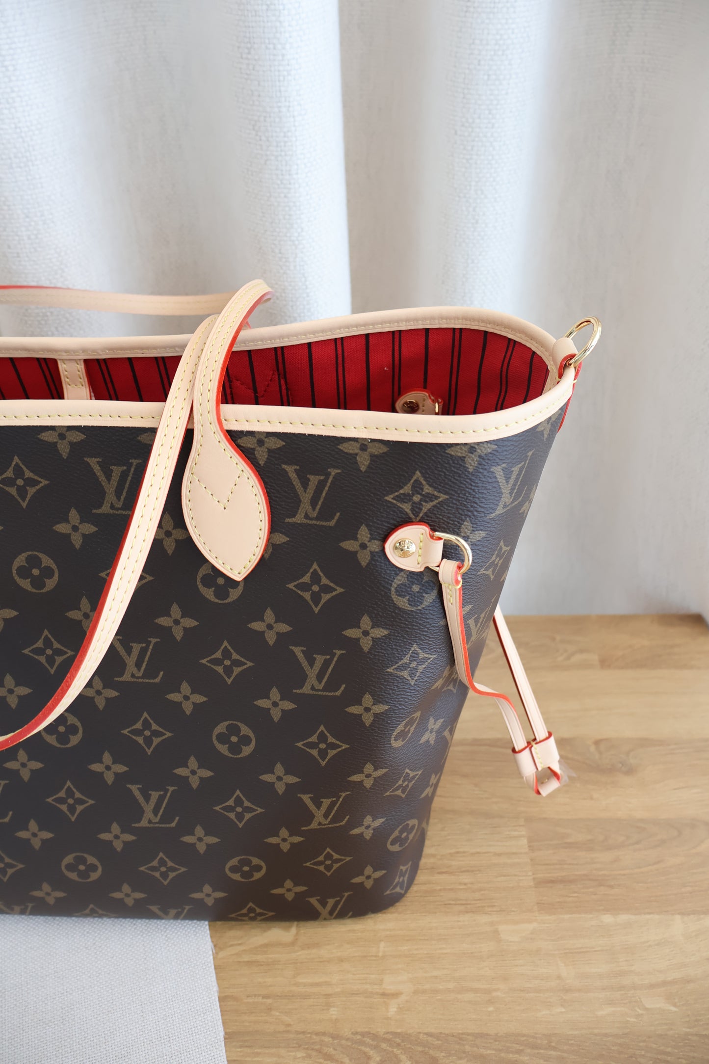 Louis Vuitton New Reversible Neverfull (Whatsapp for Price & Grade)