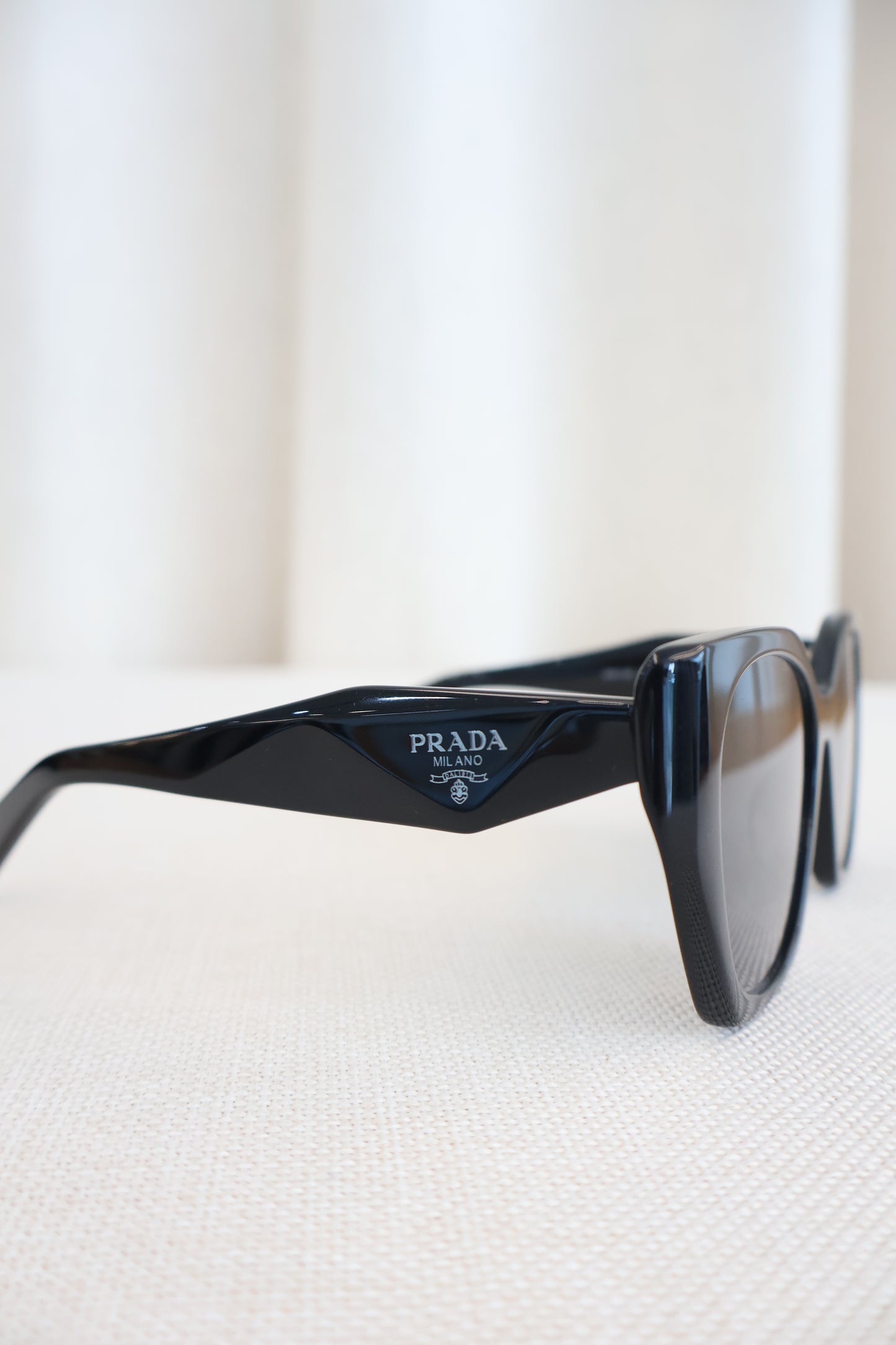 Prada Sunglasses Black PR19ZS (Whatsapp for Price & Grade)