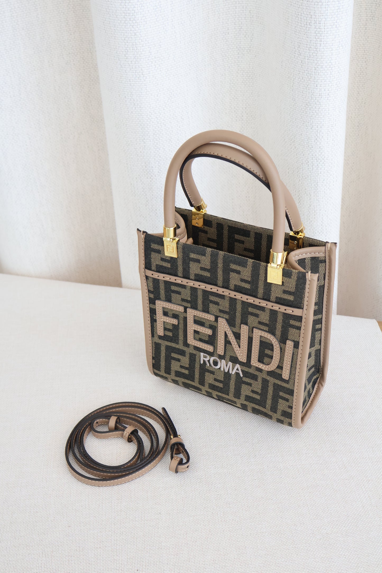 Fendi Mini Sunshine Shopper (Whatsapp for Price & Grade)