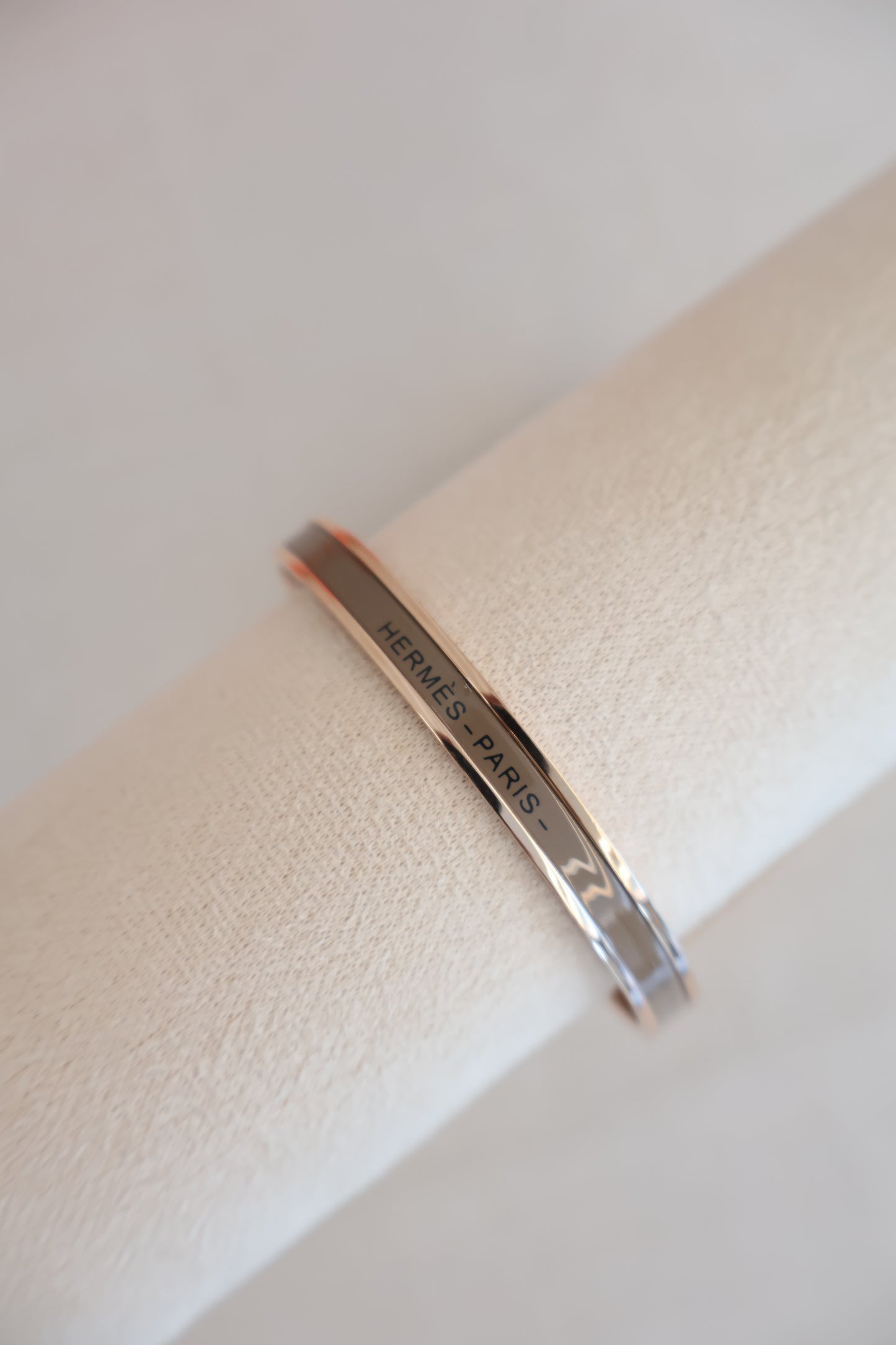 Hermes Uni Bangle Coffee (Whatsapp for Price & Grade)