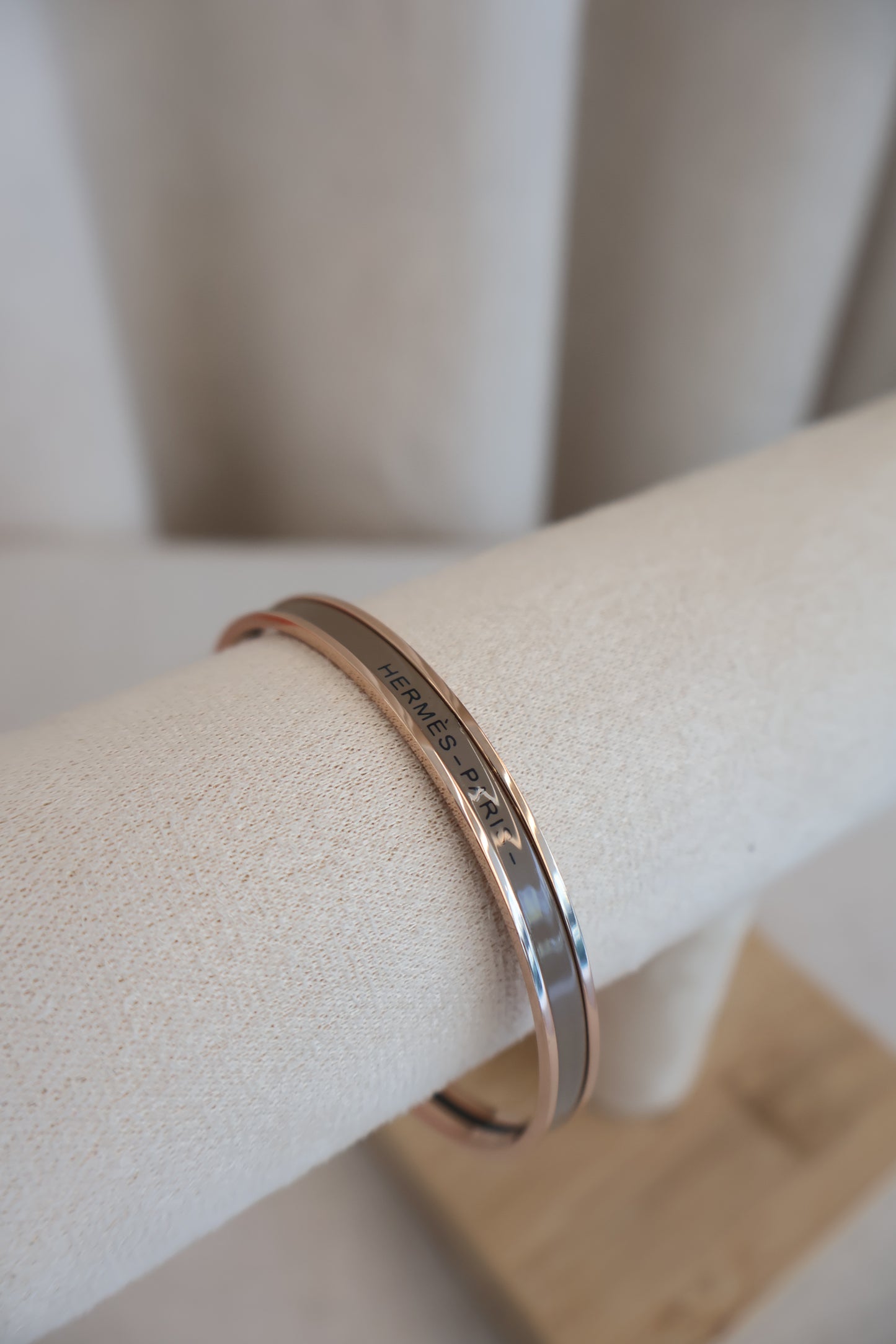 Hermes Uni Bangle Coffee (Whatsapp for Price & Grade)