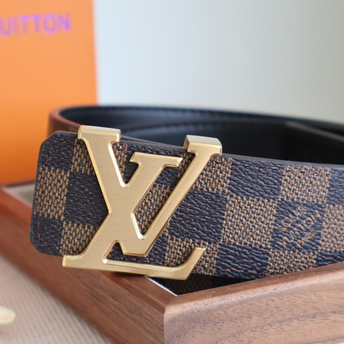 Louis Vuitton Belt (Whatsapp for Price & Grade)