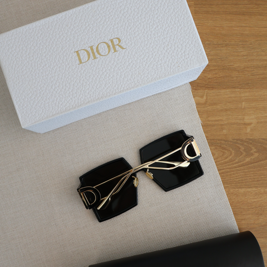 Dior 30 Montaigene Sunglasses (Whatsapp for Price & Grade)